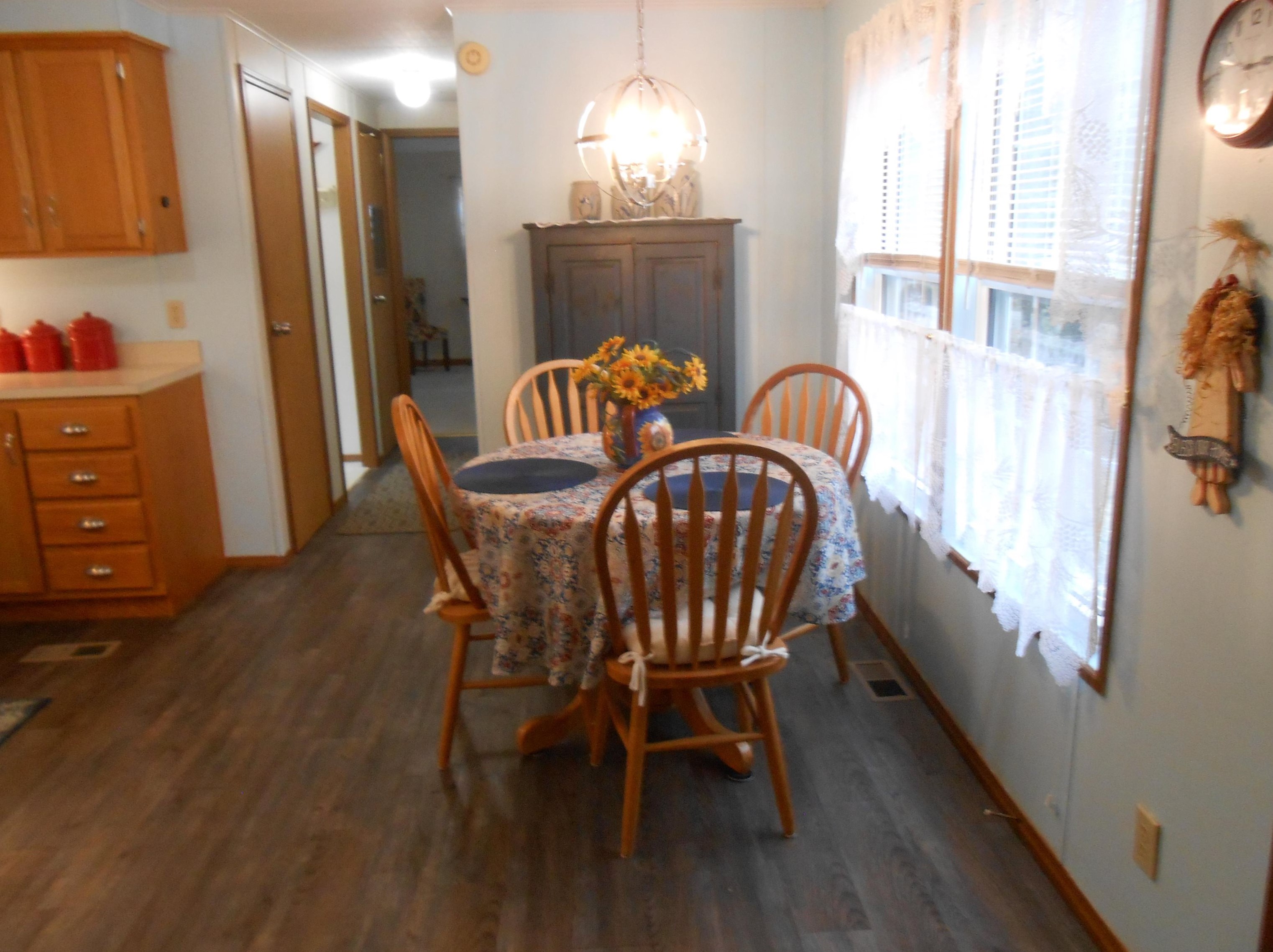 2 Kenyann Dr, Tuftonboro NH  03894-4822 exterior