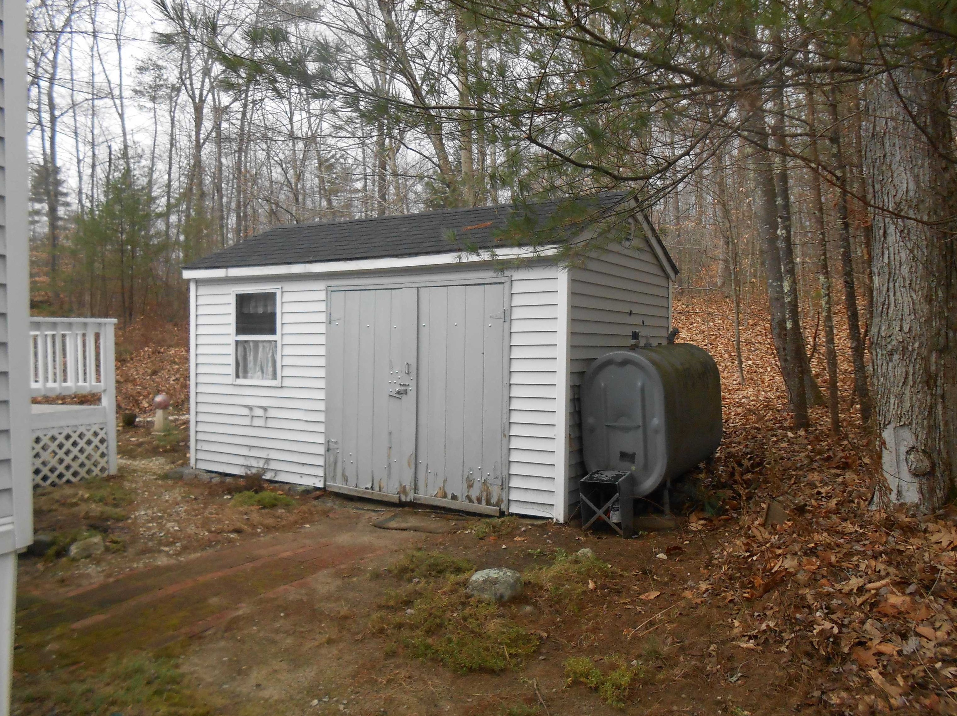 2 Kenyann Dr, Tuftonboro NH  03894-4822 exterior