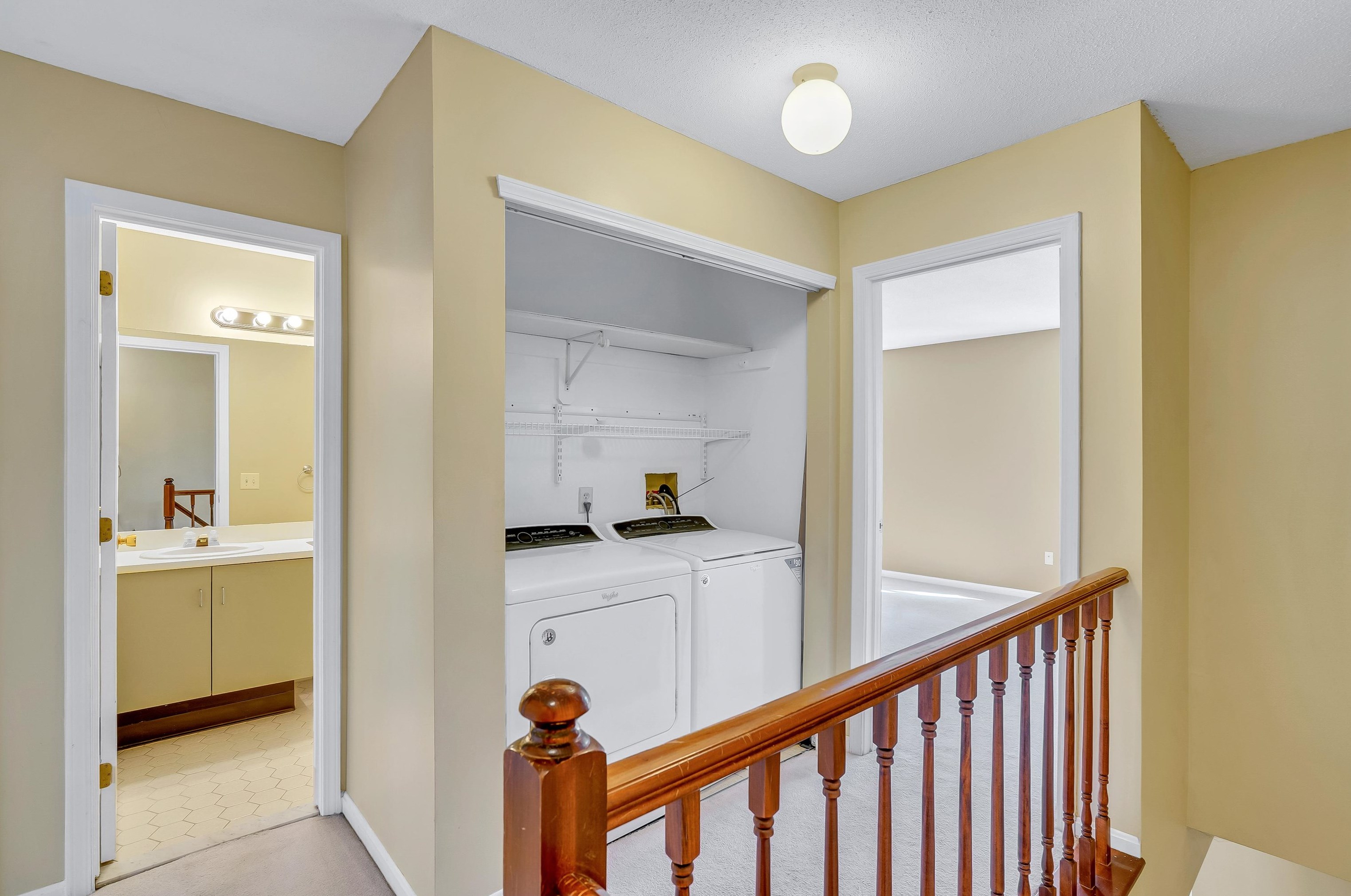 94 Middlesex Rd, Merrimack NH 03054-2769 exterior