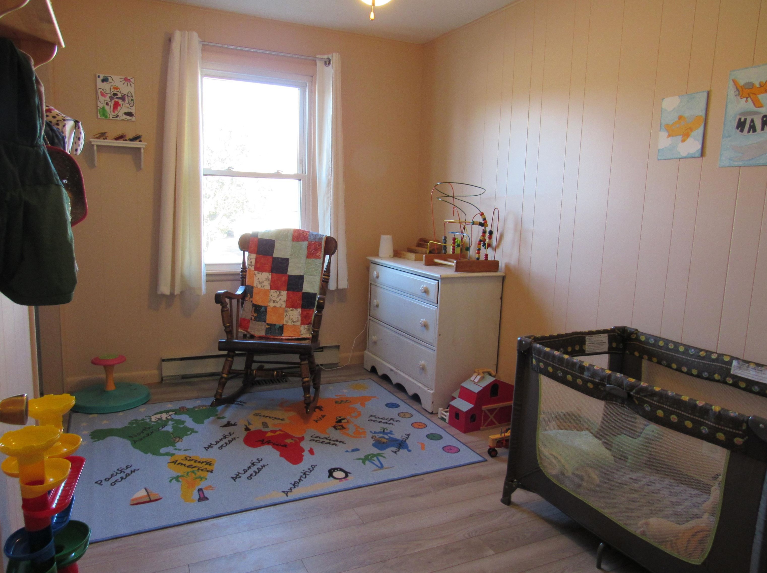 2 Pinecrest Ave, Berlin NH  03570-3500 exterior