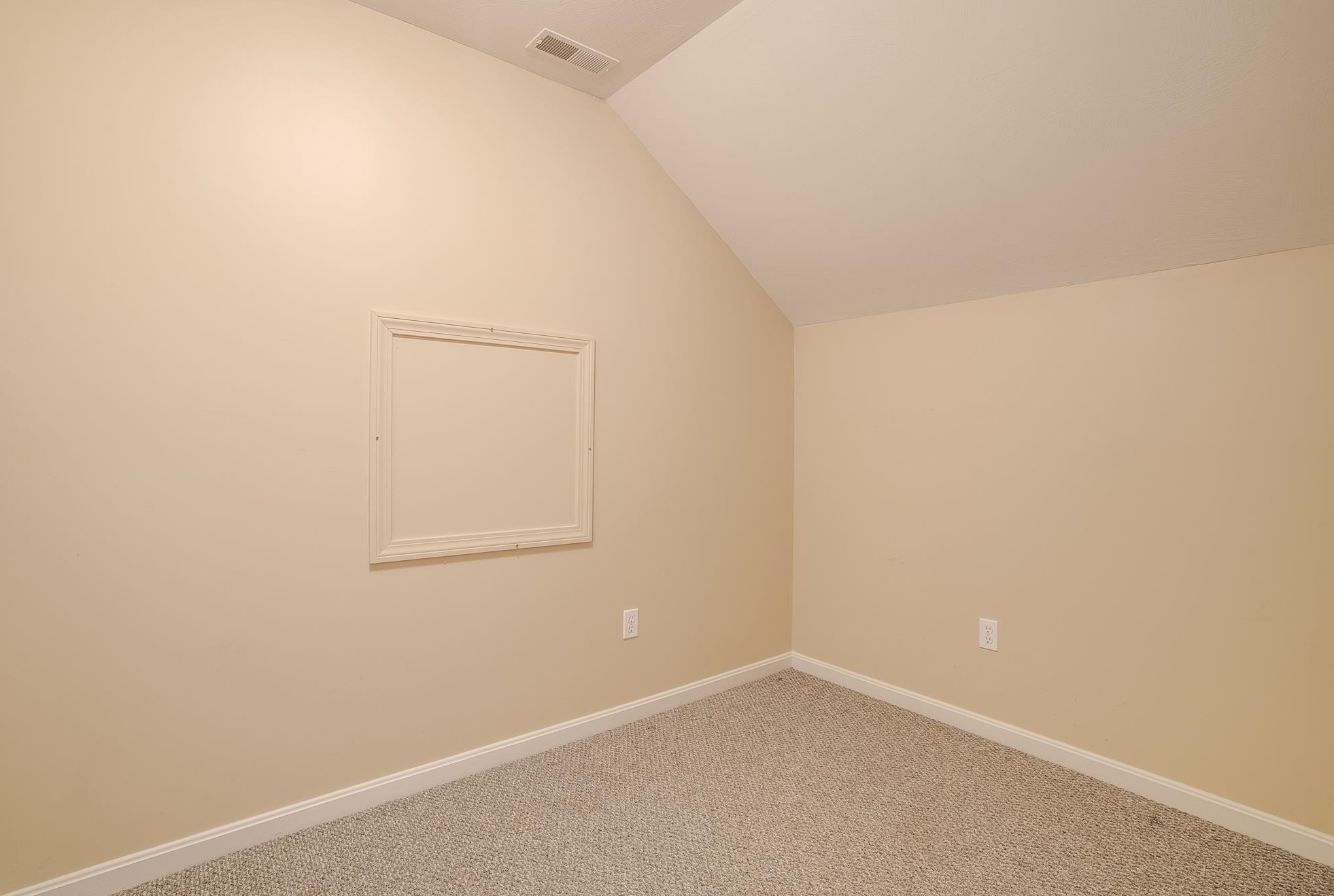 27 Stearns Ln, Merrimack NH 03054-6402 exterior