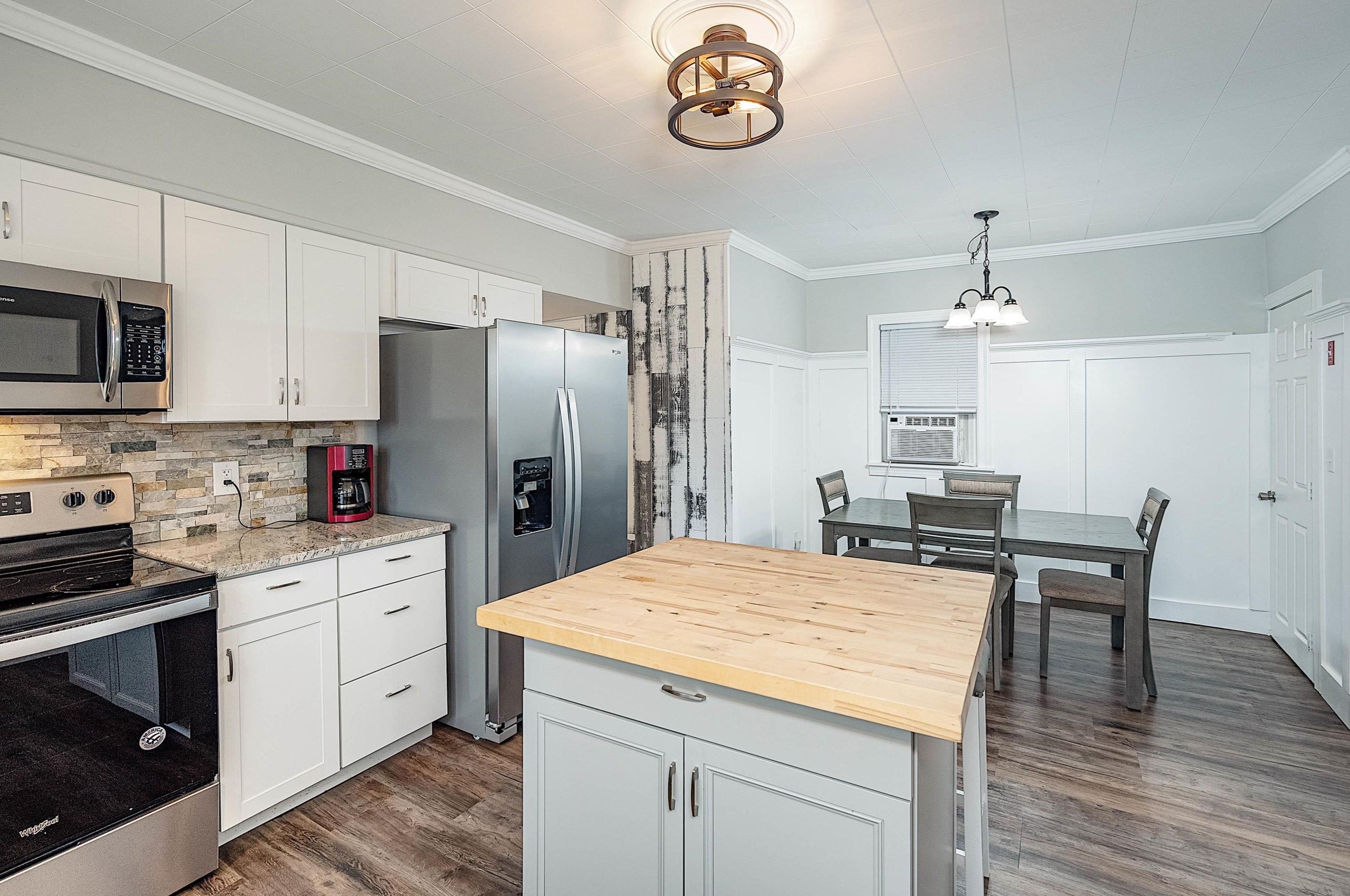 318 Main St, Manchester NH  03102-4032 exterior