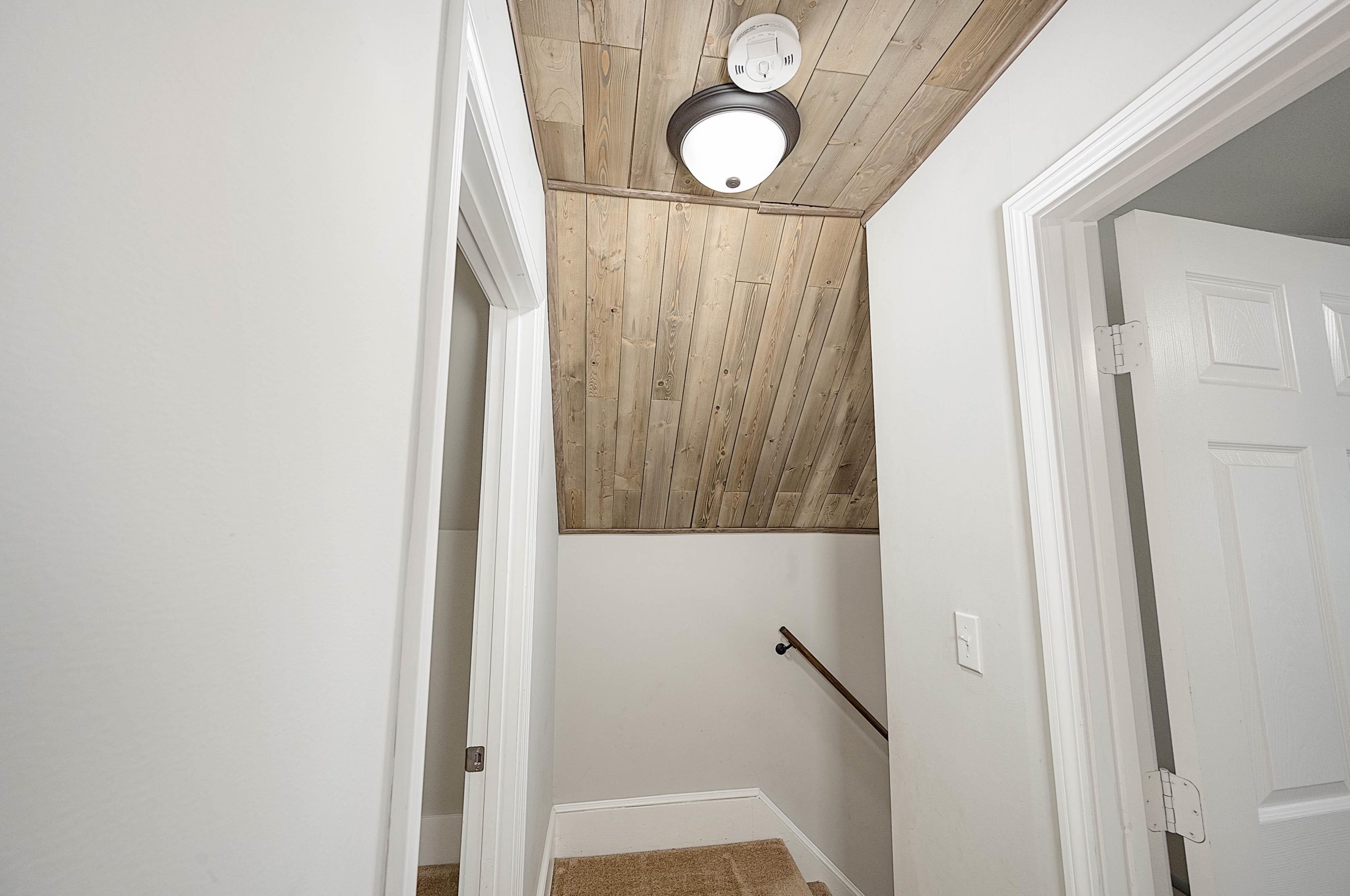 318 Main St, Manchester NH  03102-4032 exterior