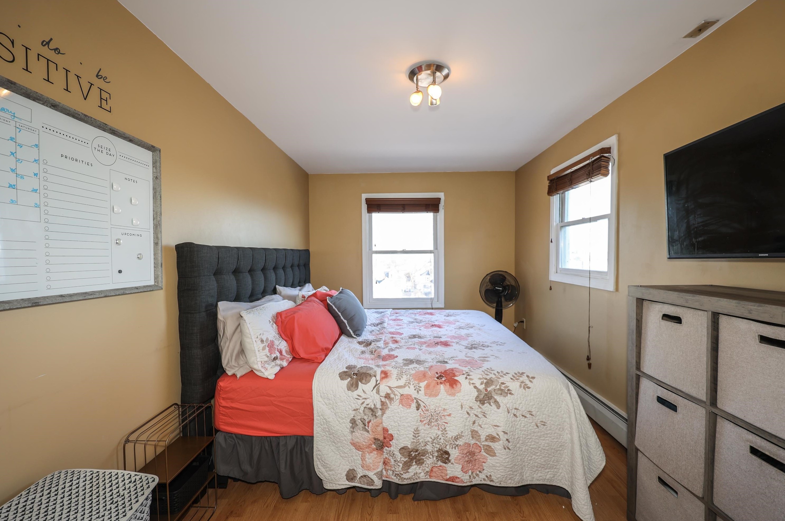 236 Boutwell St, Manchester NH  03102-2935 exterior