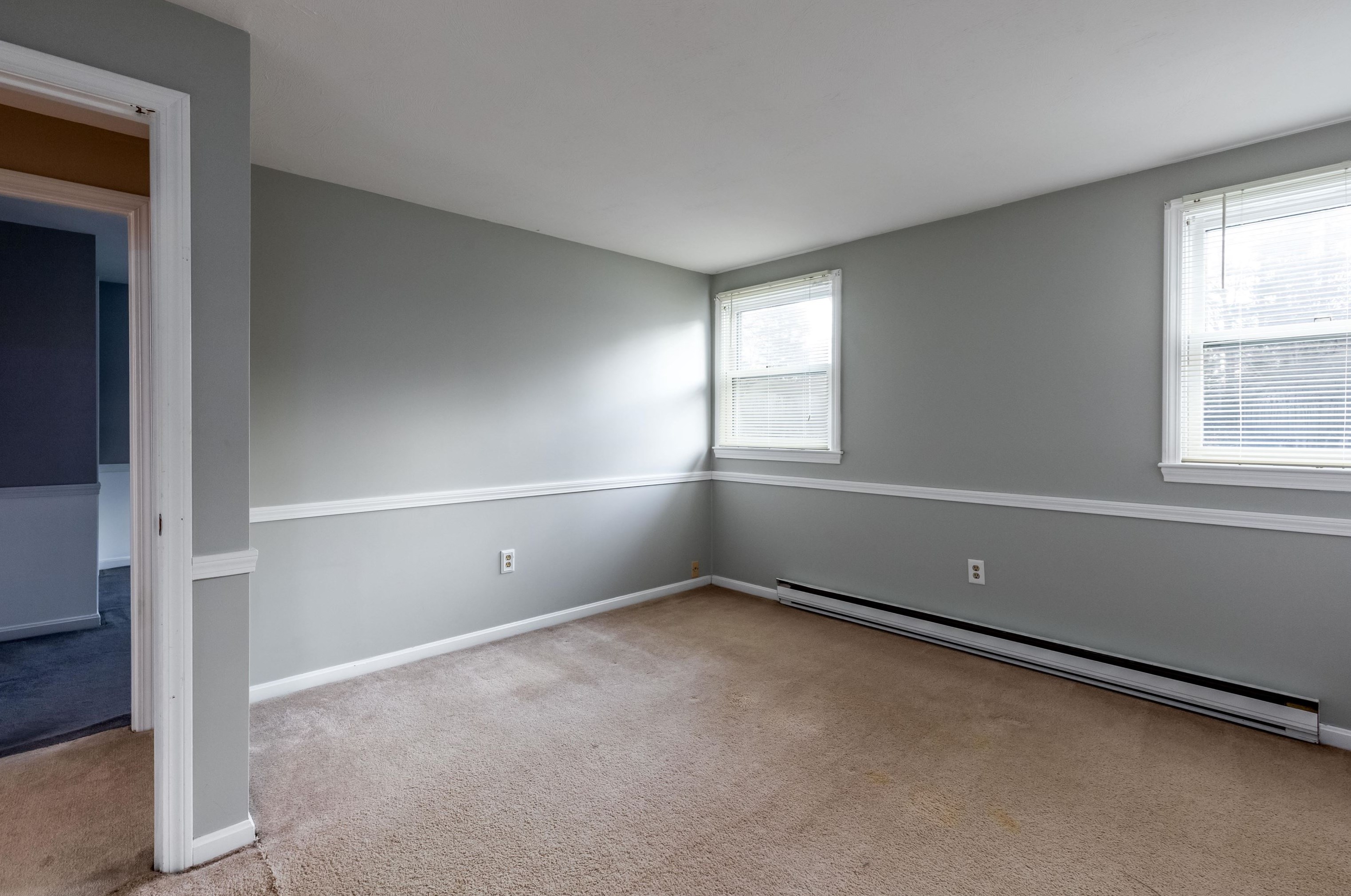 5 Short St, Merrimack NH  03054-6210 exterior