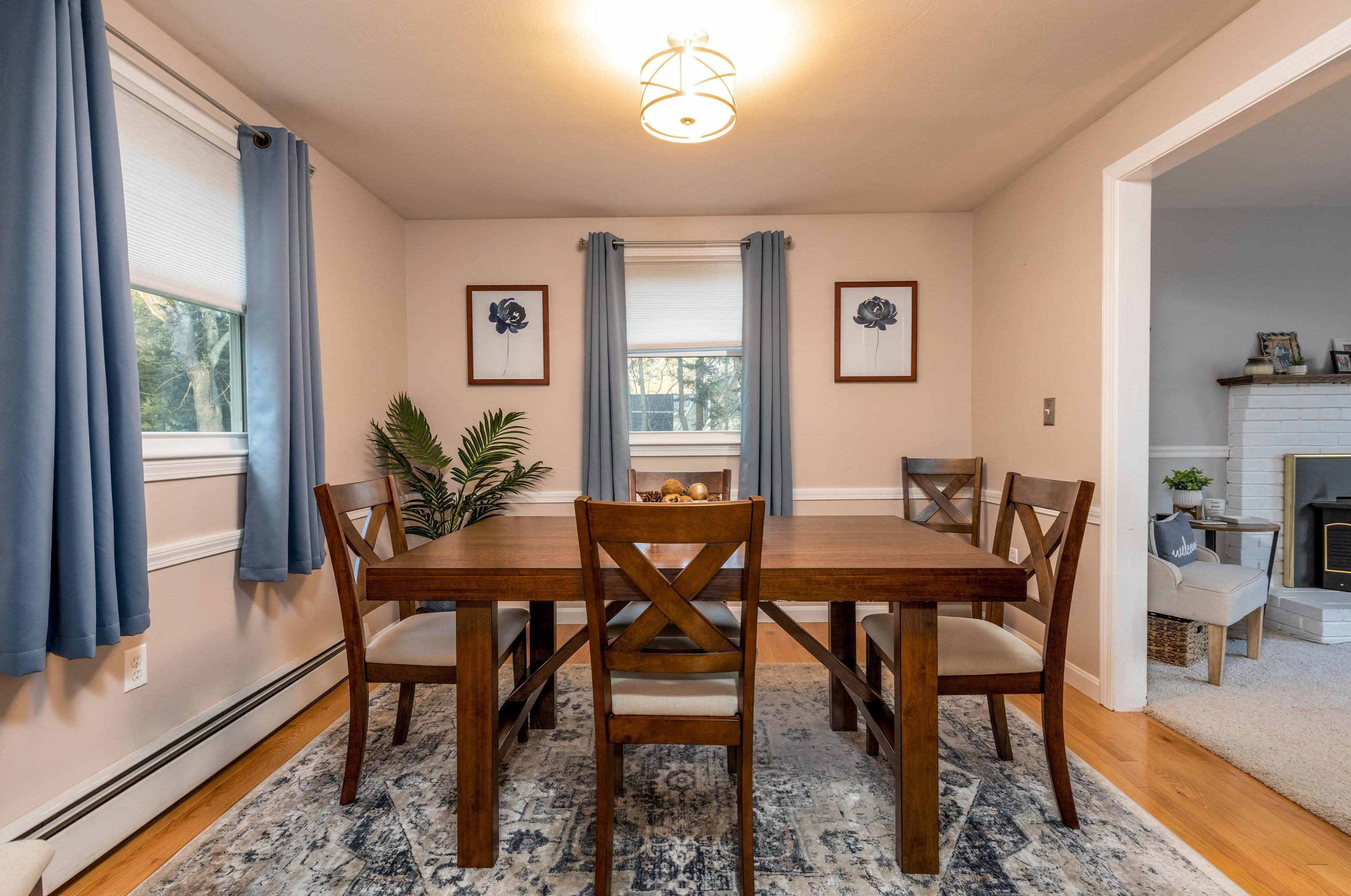 5 Short St, Merrimack NH  03054-6210 exterior