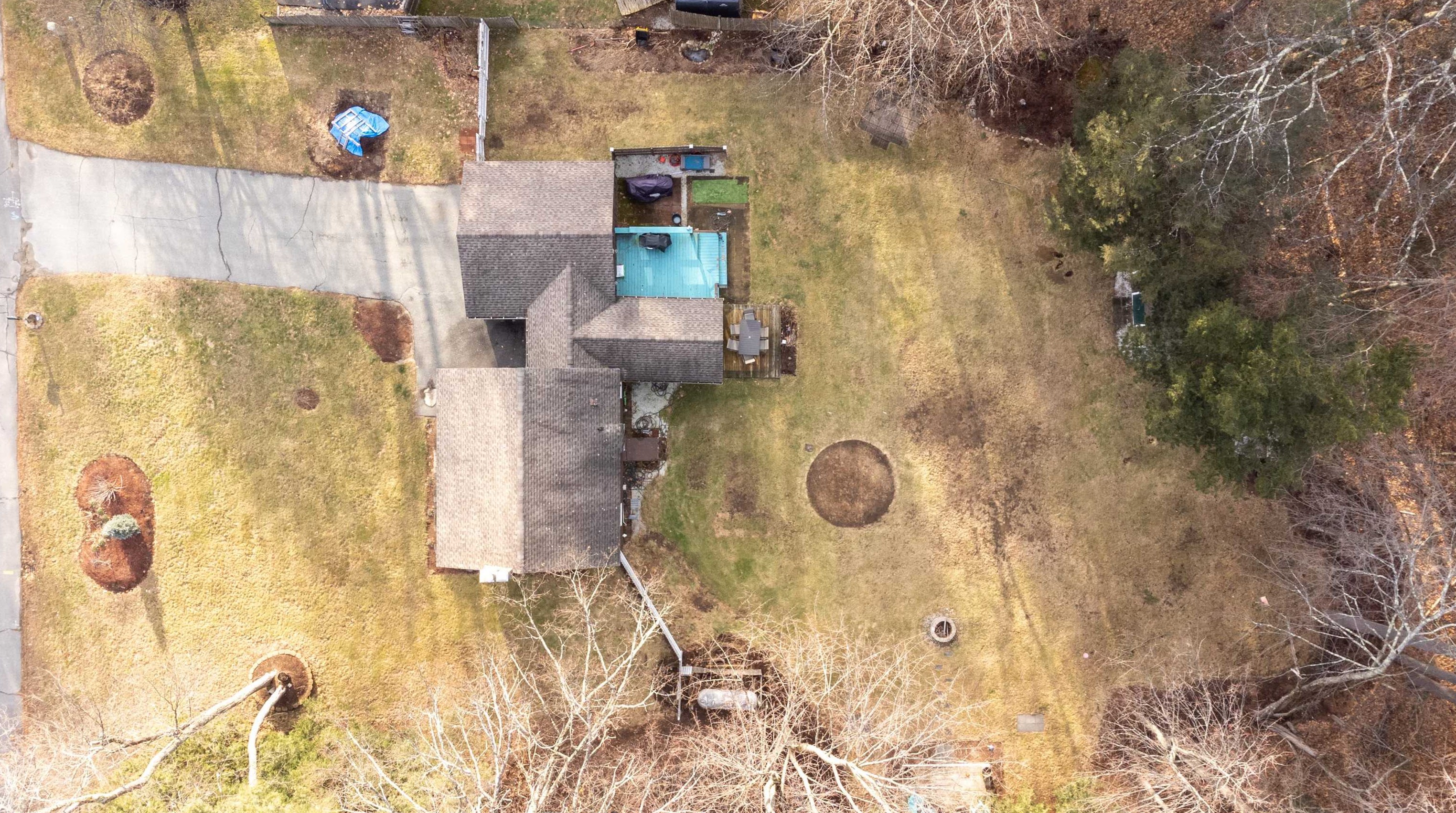 5 Short St, Merrimack NH  03054-6210 exterior