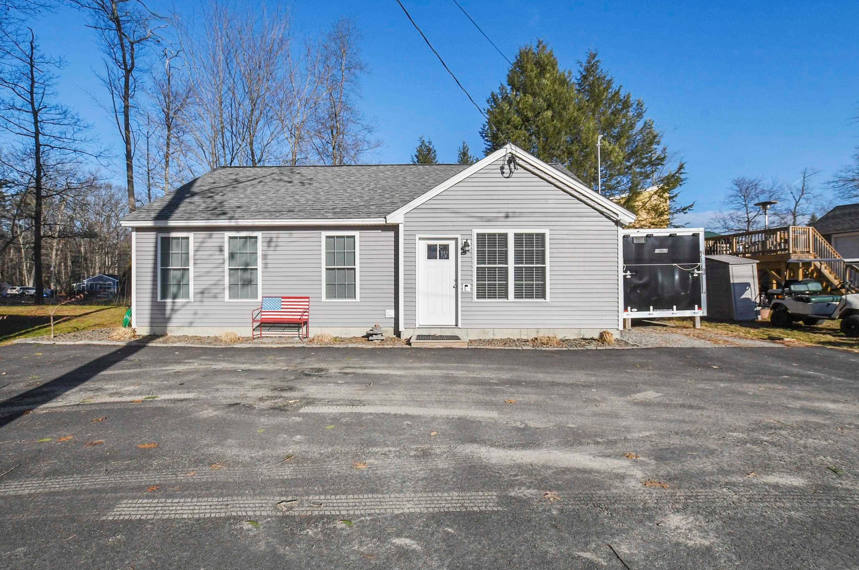 214 Chases Grove Rd, Derry NH  03038-5836 exterior