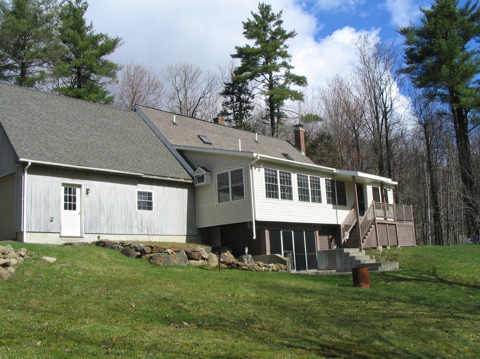 418 Old Stoddard Rd, Nelson NH  03457-5608 exterior