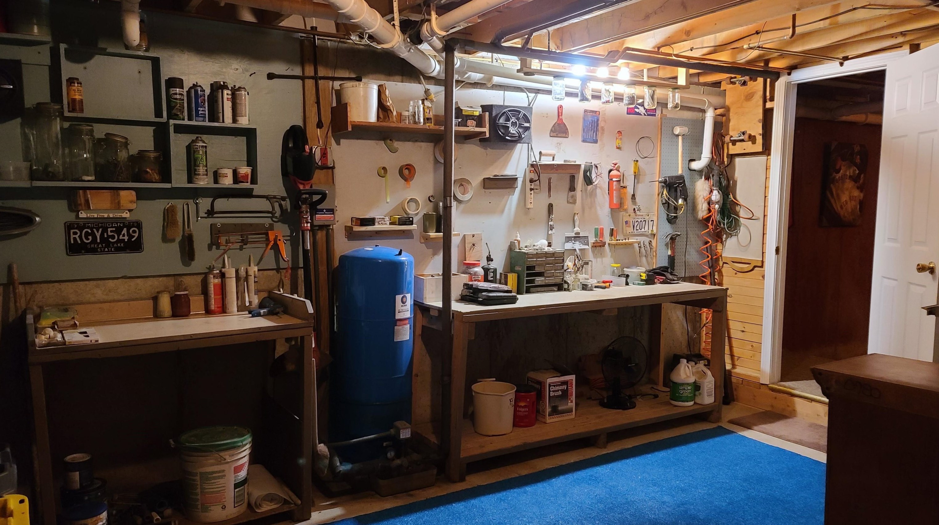 418 Old Stoddard Rd, Nelson NH  03457-5608 exterior