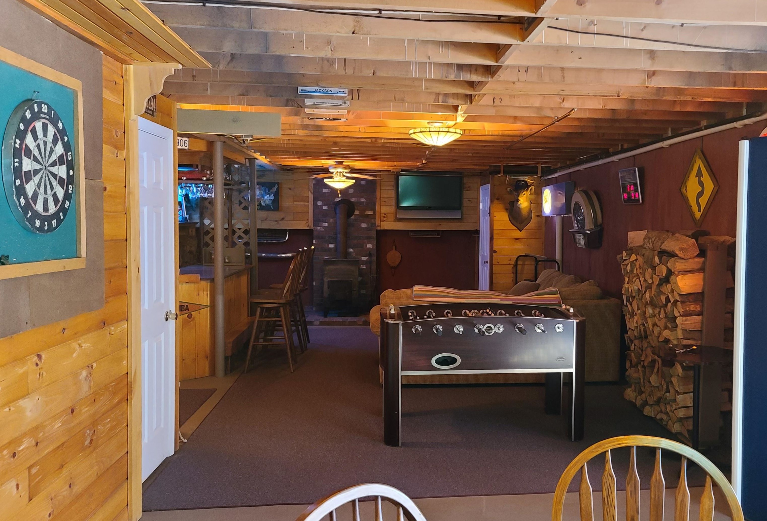 418 Old Stoddard Rd, Nelson NH  03457-5608 exterior