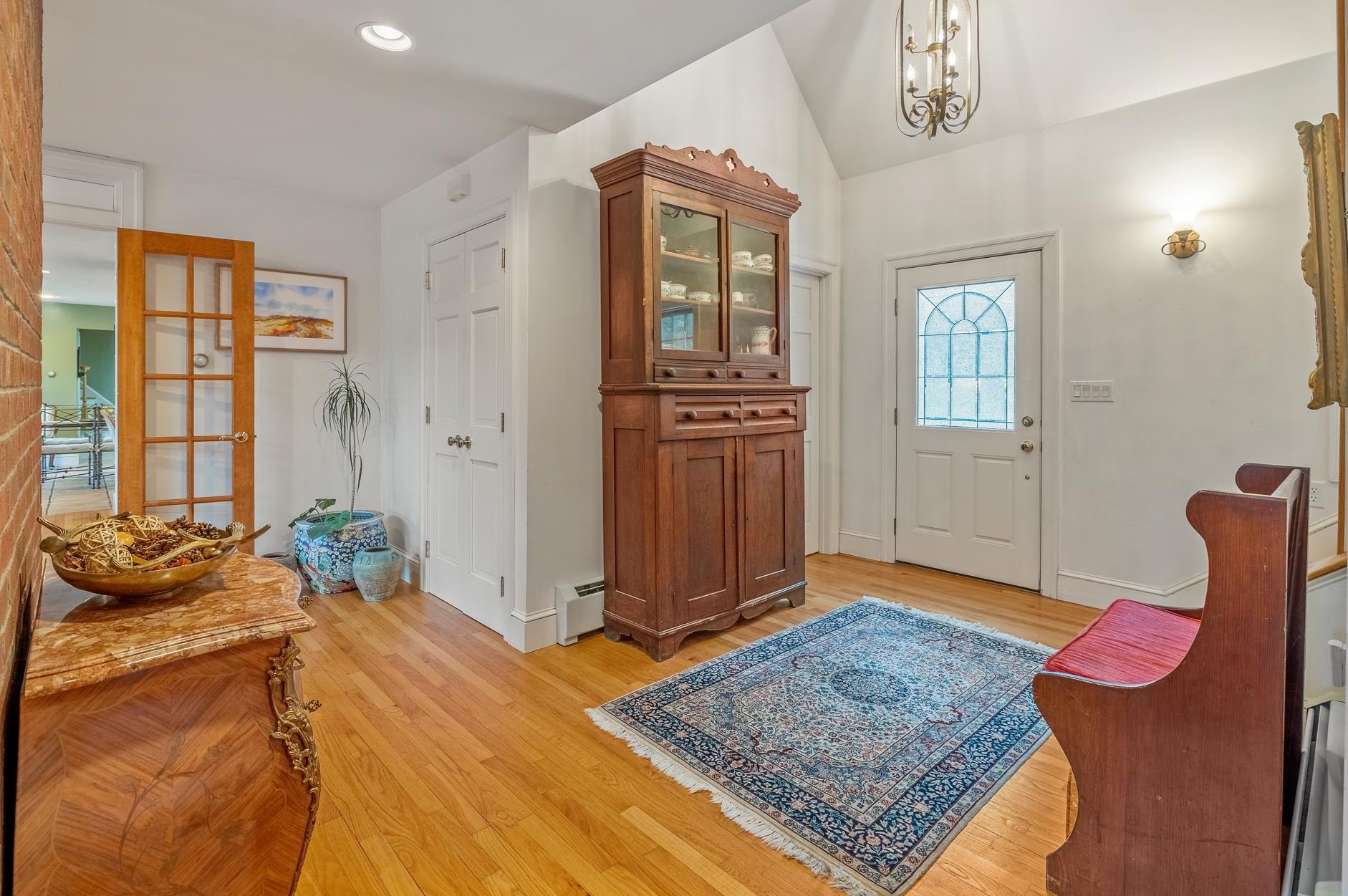 1 Tavern Ln, Lyme NH  03768-3325 exterior