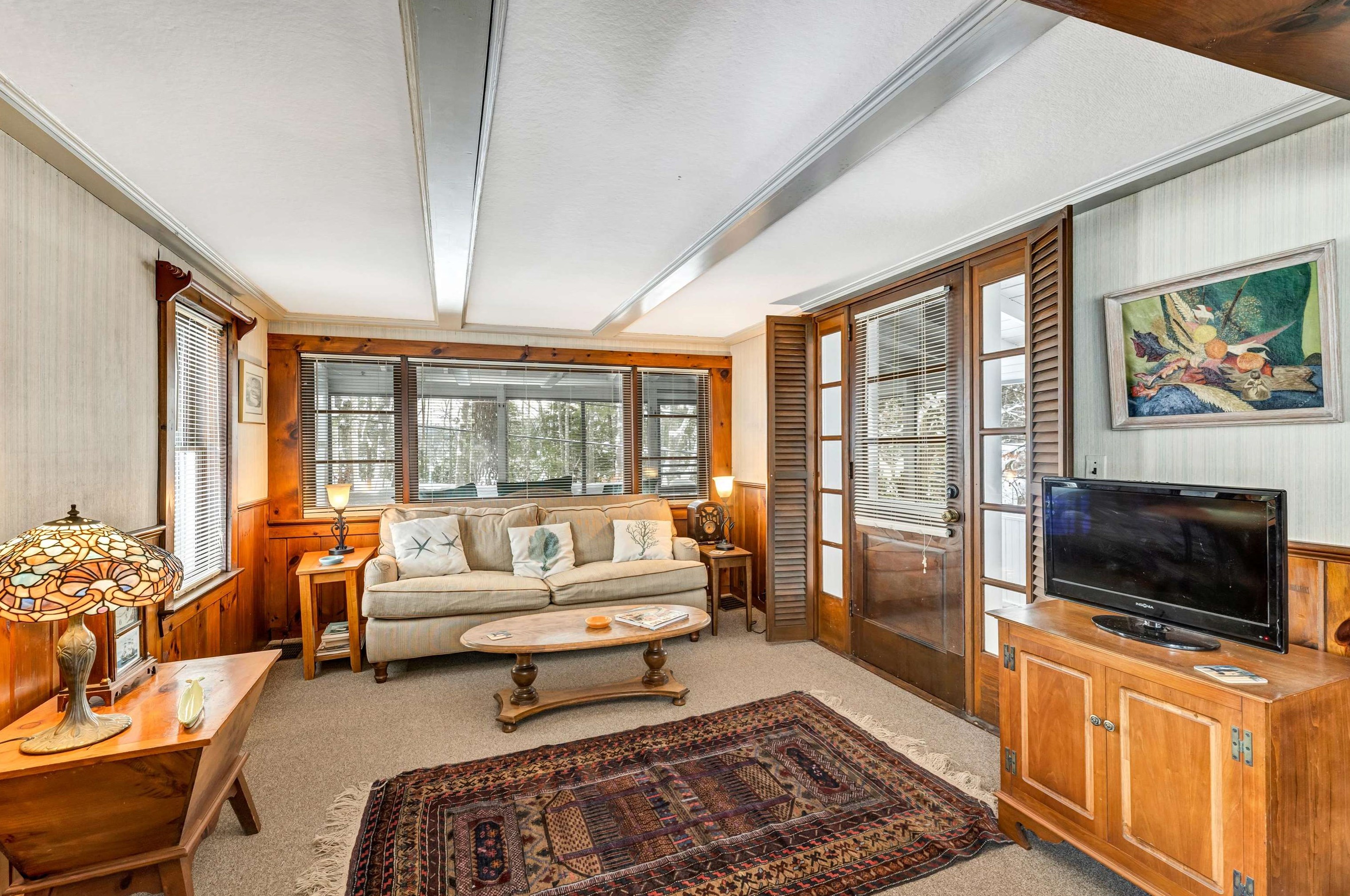 24 Loon Cove Rd, Alton NH  03810-4054 exterior