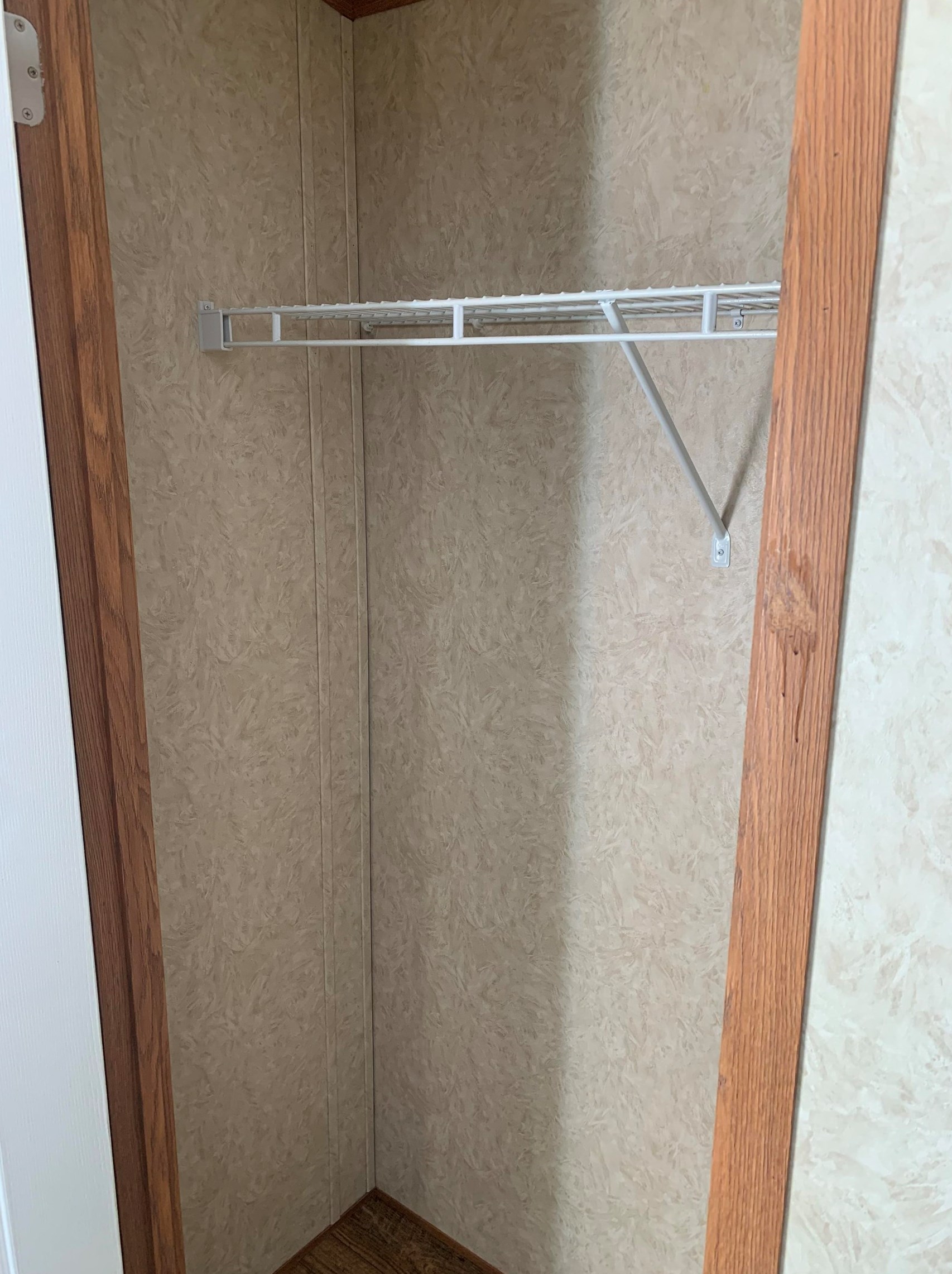 7 Hemlock Ter, Bridgewater NH  03264-4316 exterior