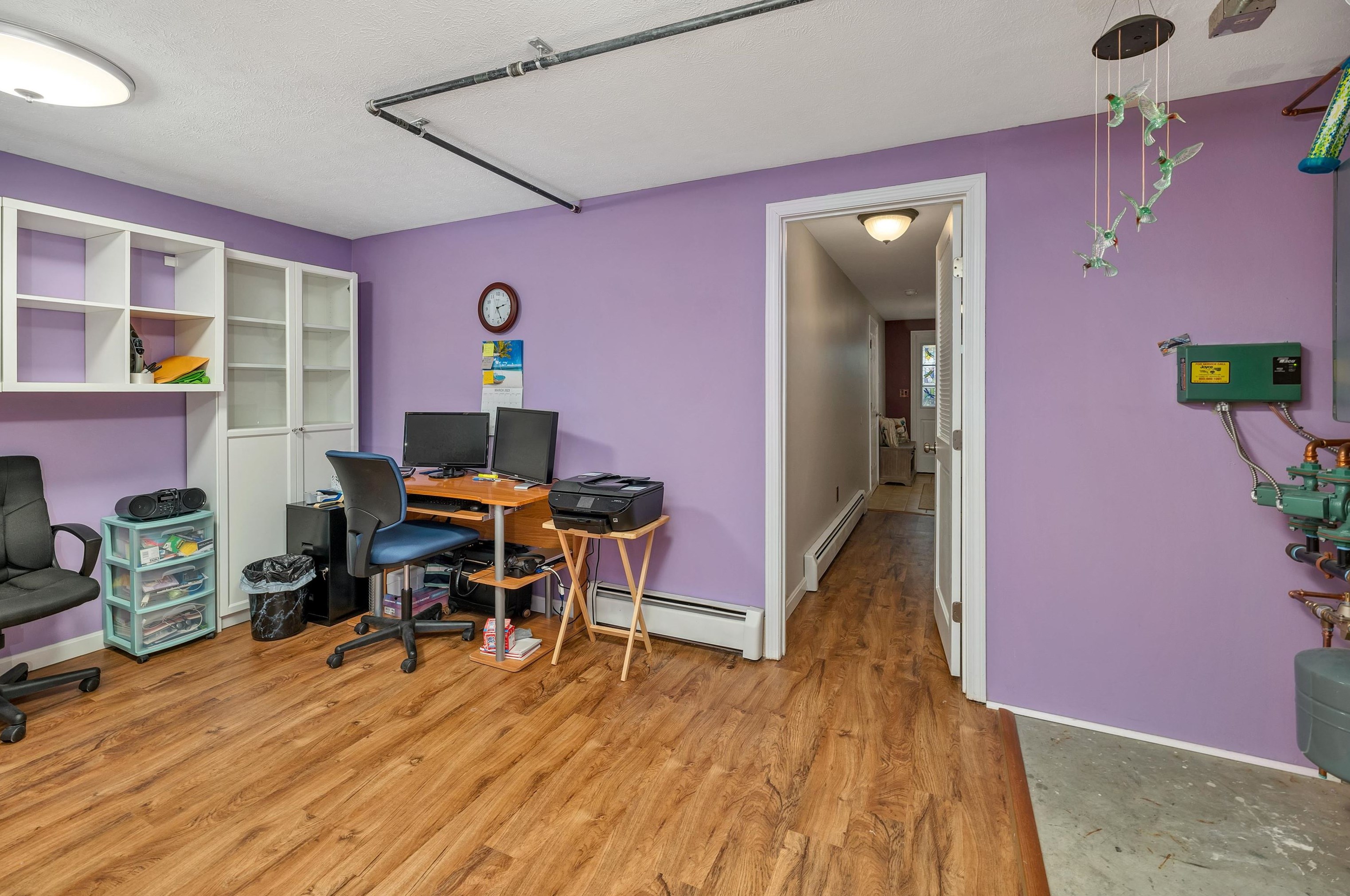 20 Walnut Cir, Merrimack NH  03054-2657 exterior