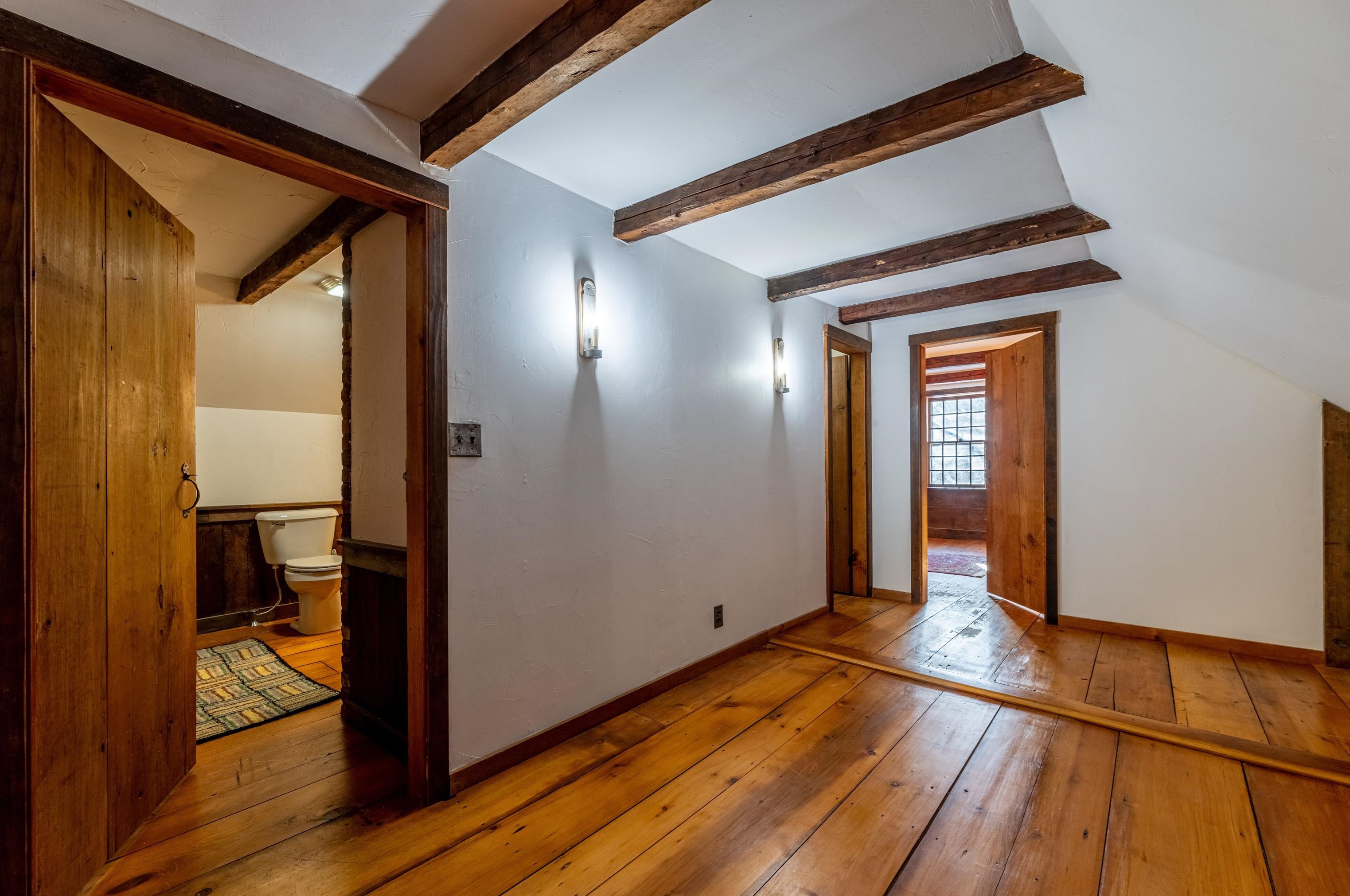 353 Dorchester Rd, Lyme NH  03768-3900 exterior