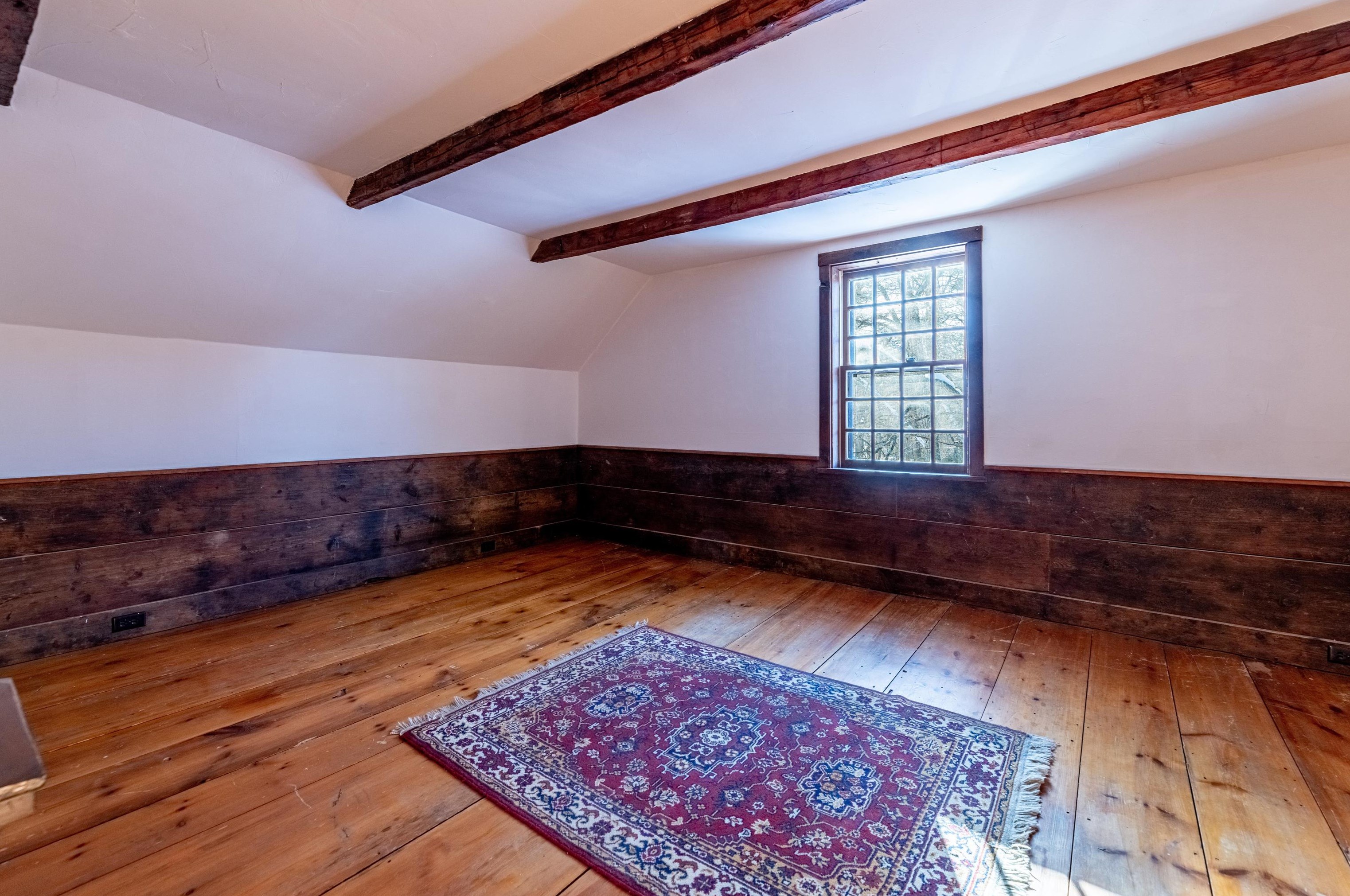 353 Dorchester Rd, Lyme NH  03768-3900 exterior