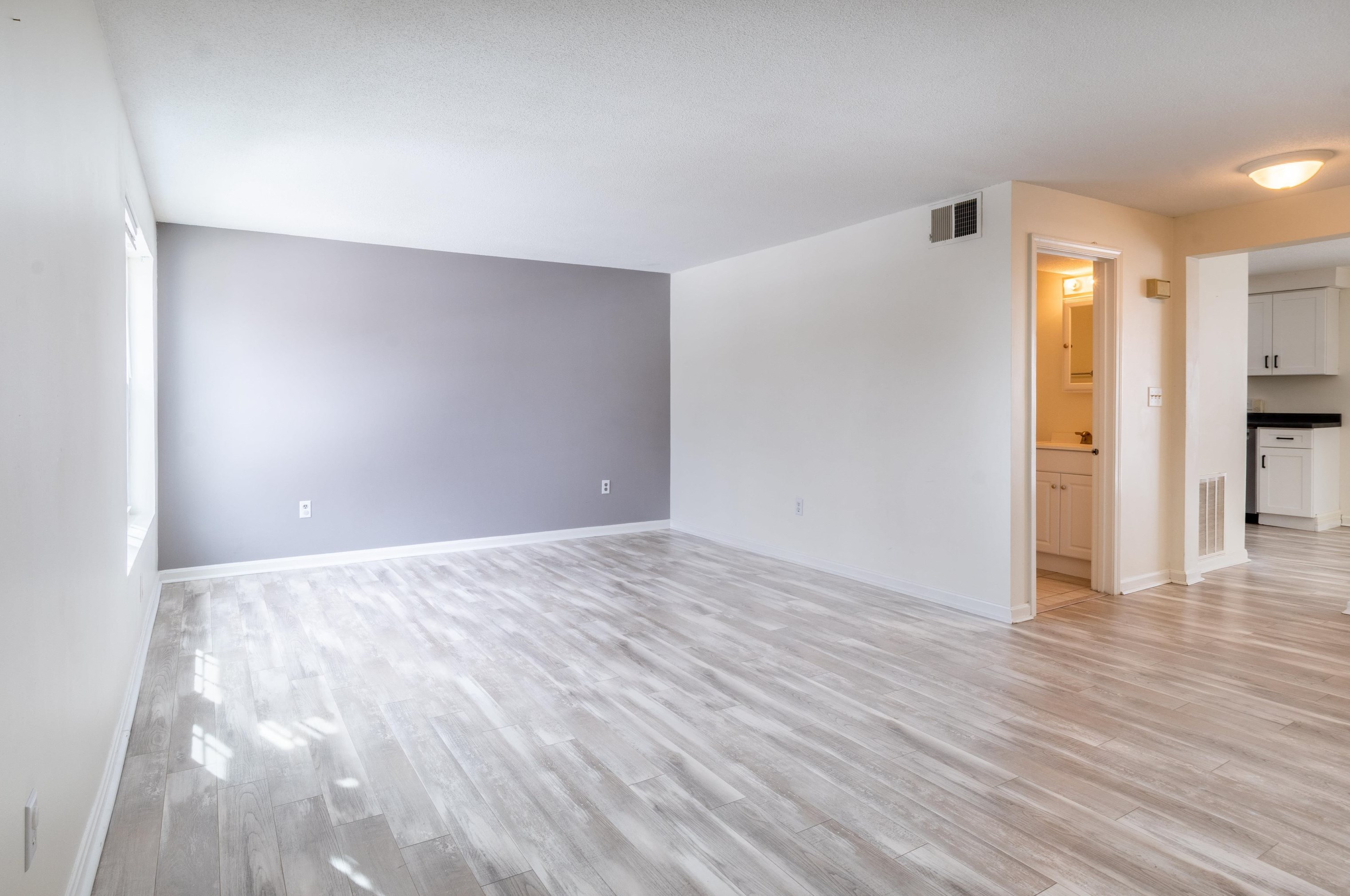 85 Rdg Rd, Merrimack NH exterior