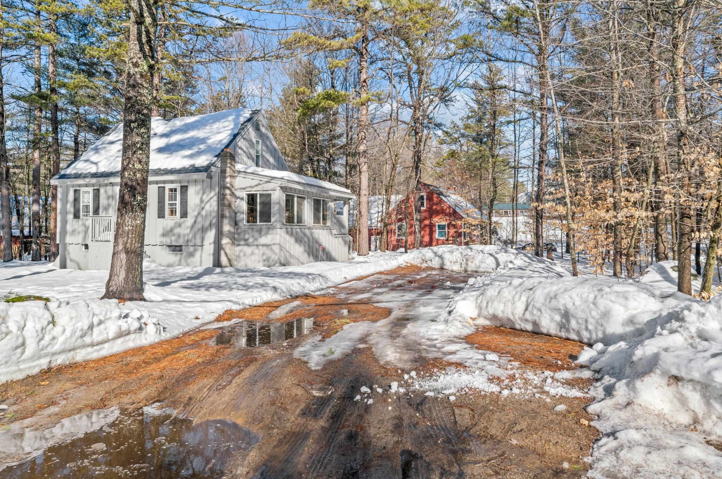 45 Deer Cove Rd, Ctr Ossipee NH  03814-6106 exterior