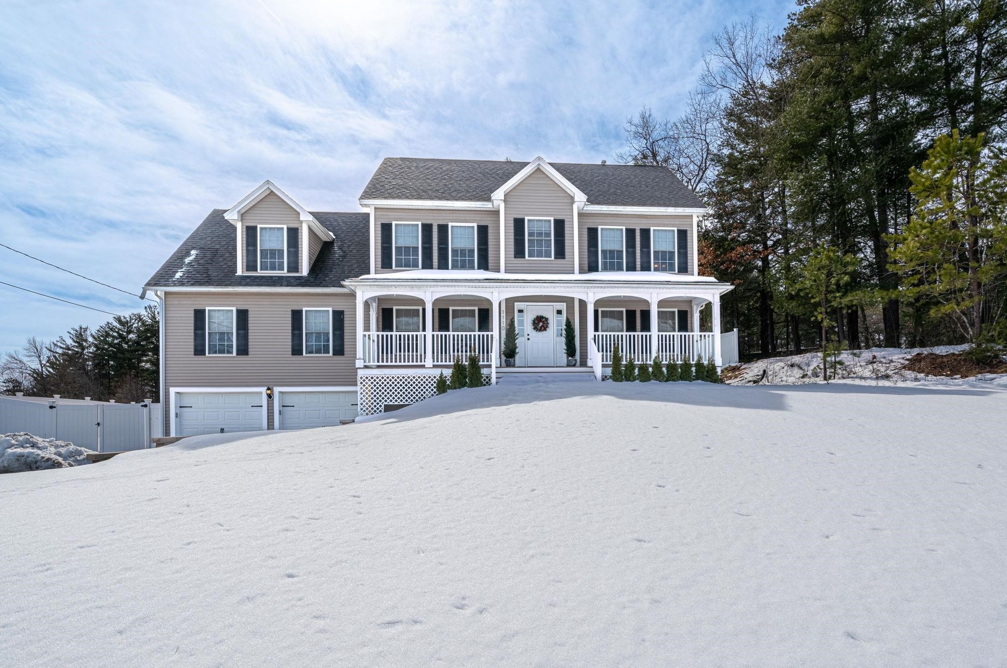 1110 Goffstown Rd, Manchester NH  03102-2359 exterior