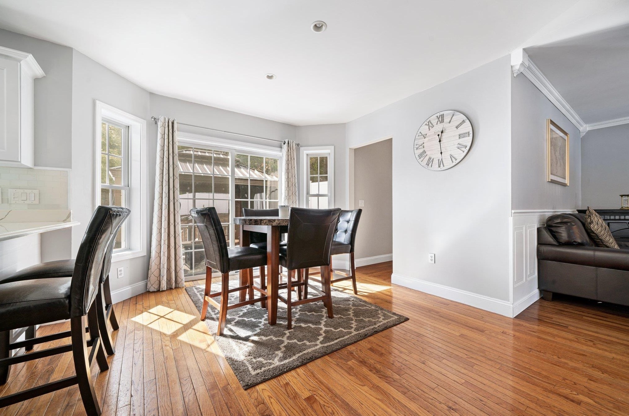 1110 Goffstown Rd, Manchester NH  03102-2359 exterior