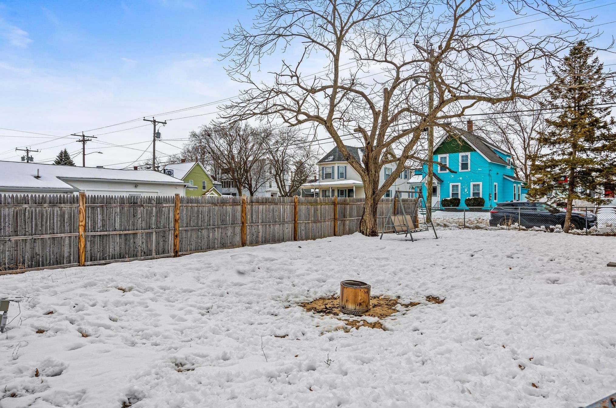 888 Somerville St, Manchester NH  03103-3730 exterior