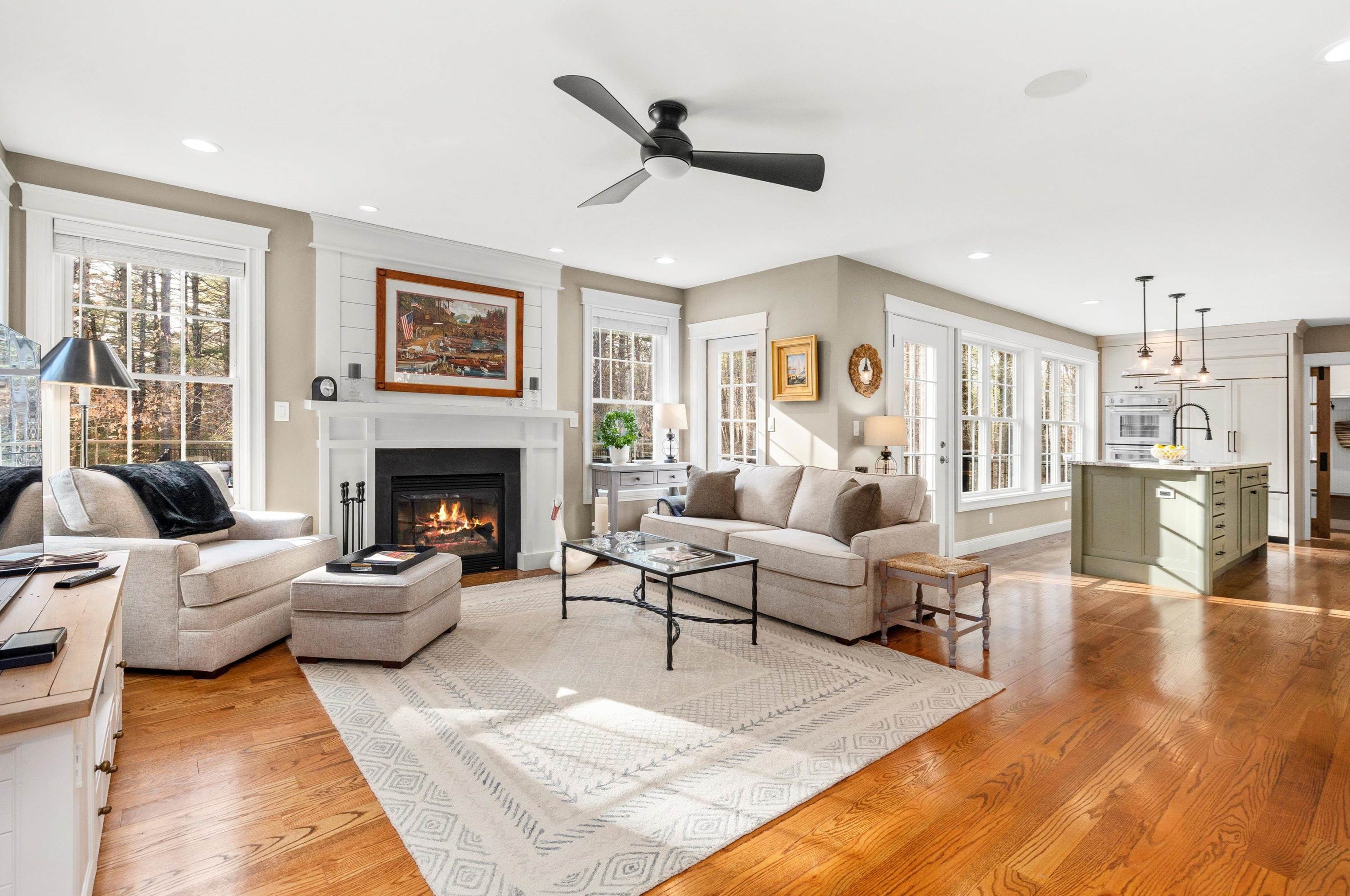 4 Candlewood Rd, Windham NH  03087-2258 exterior