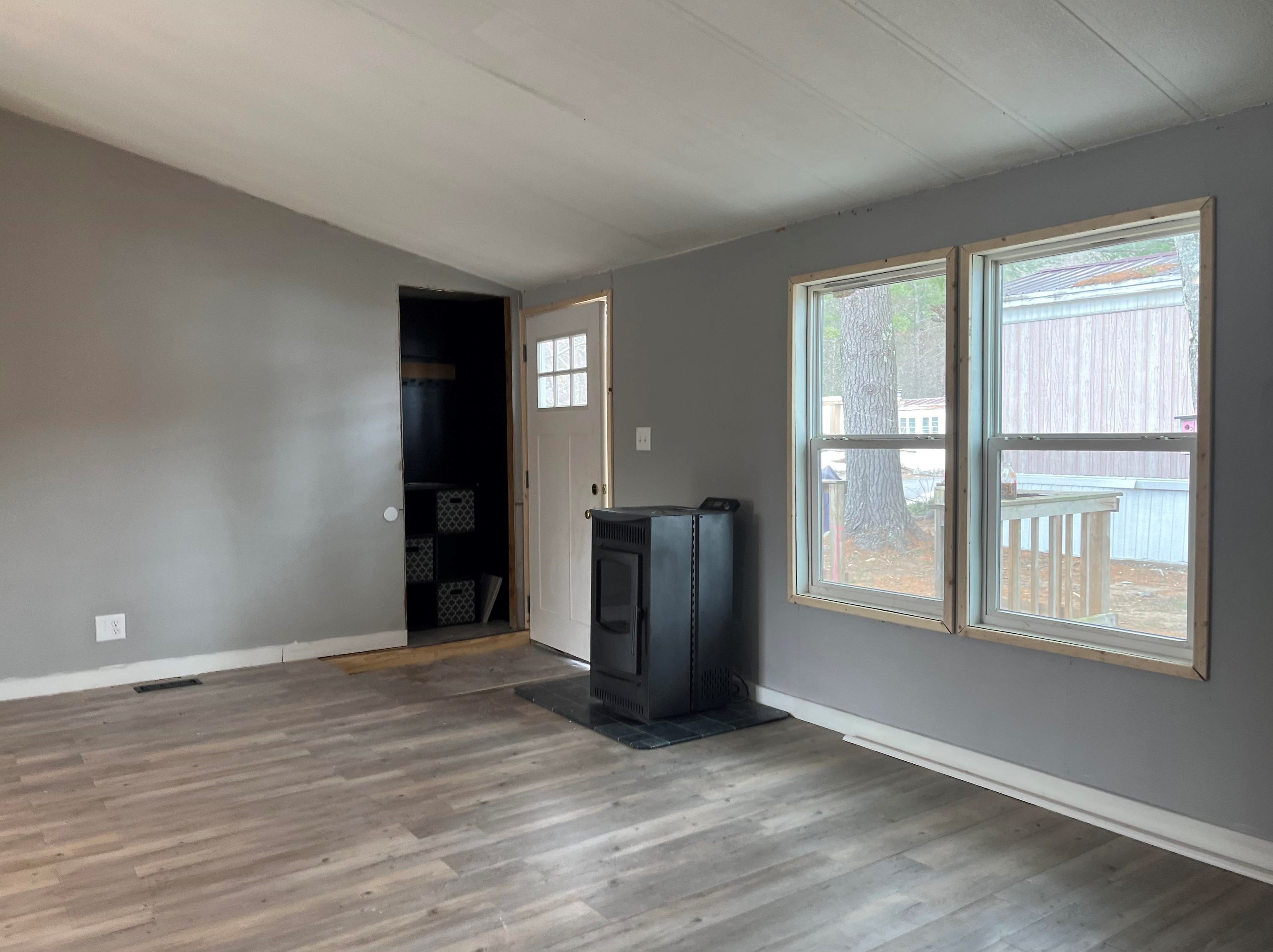 15 Shady Ln, Ctr Ossipee NH  03814-6616 exterior