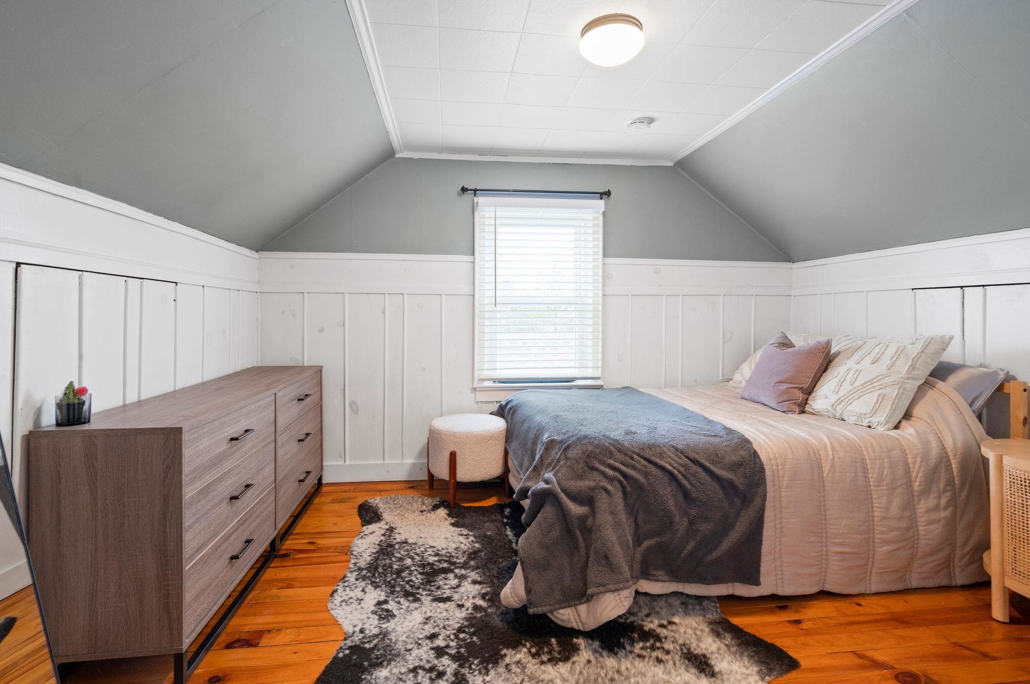 34 Exchange Ave, Manchester NH  03104-1530 exterior