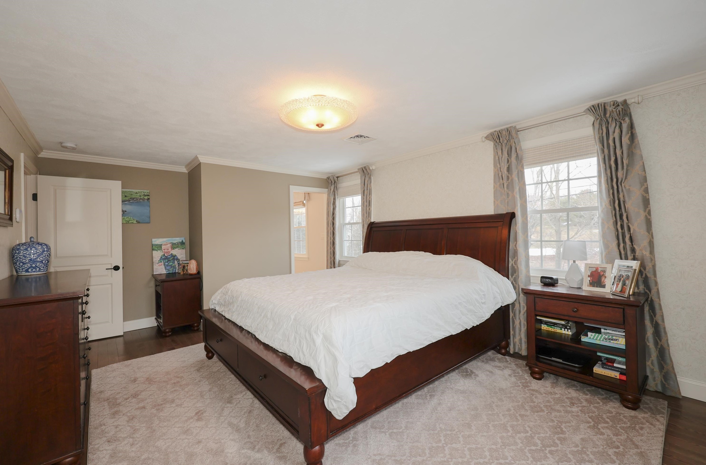 149 Londonderry Rd, Windham NH  03087-1116 exterior