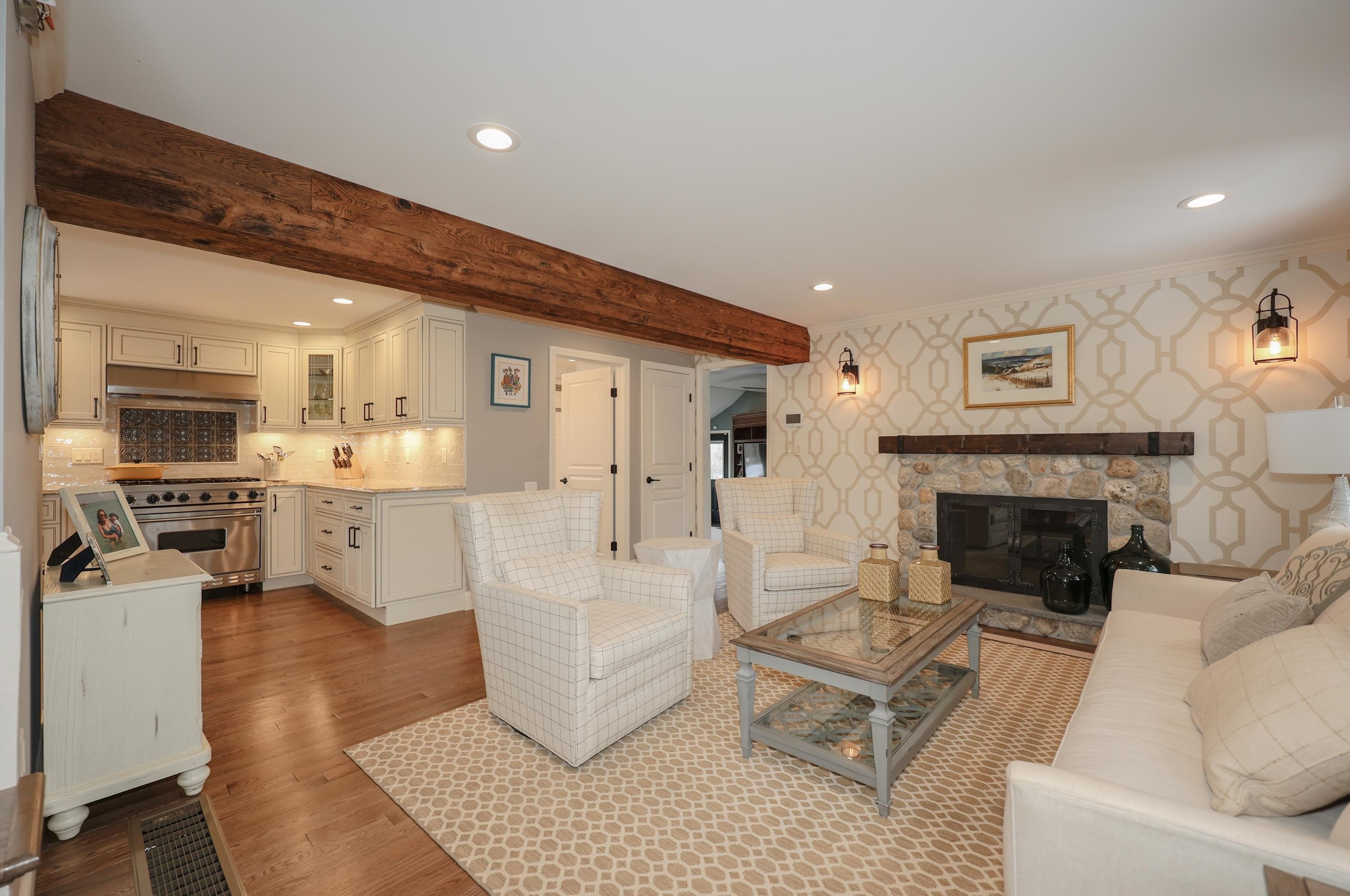 149 Londonderry Rd, Windham NH  03087-1116 exterior