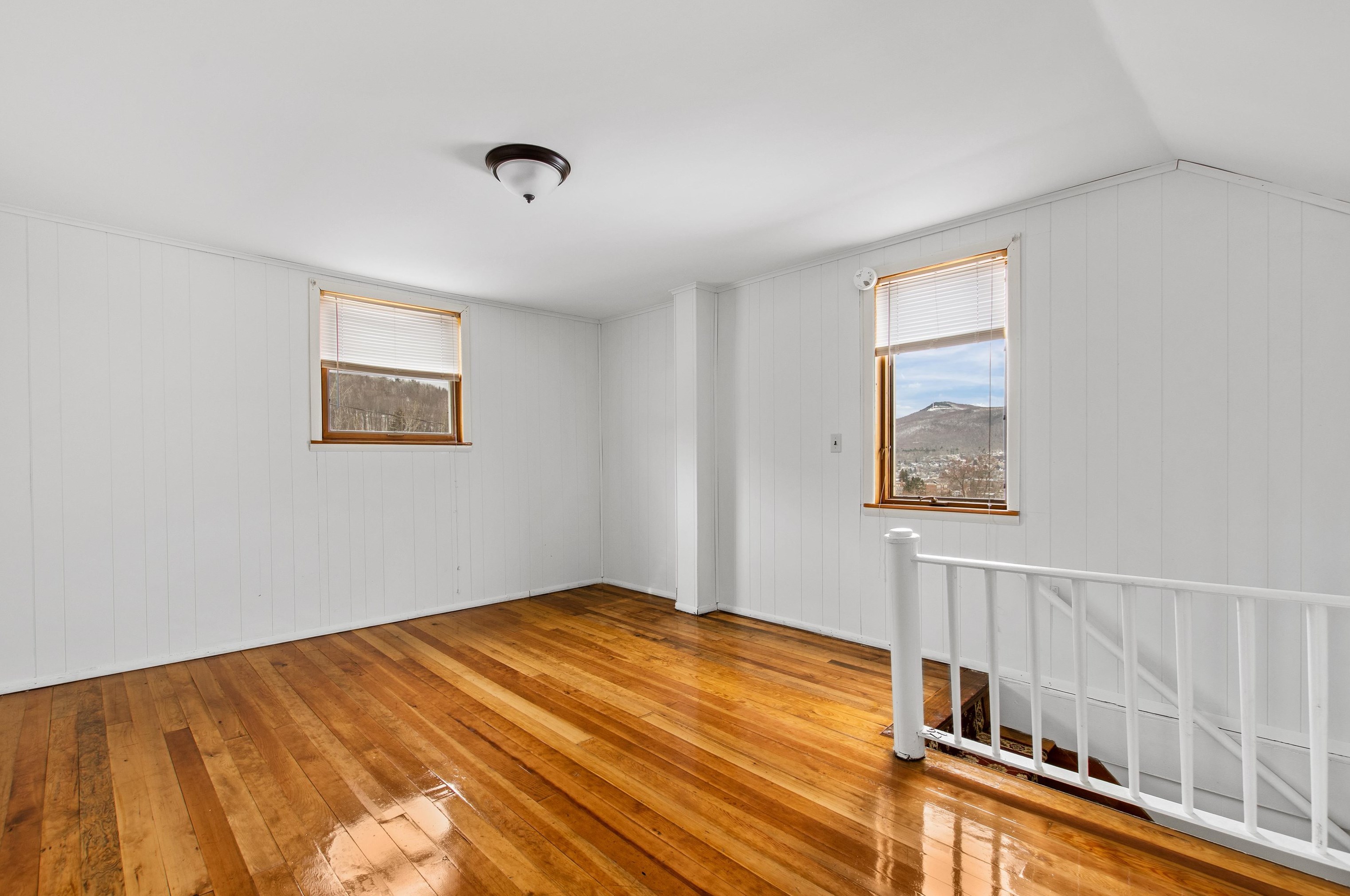 447 Forbush Ave, Berlin NH  03570-3609 exterior
