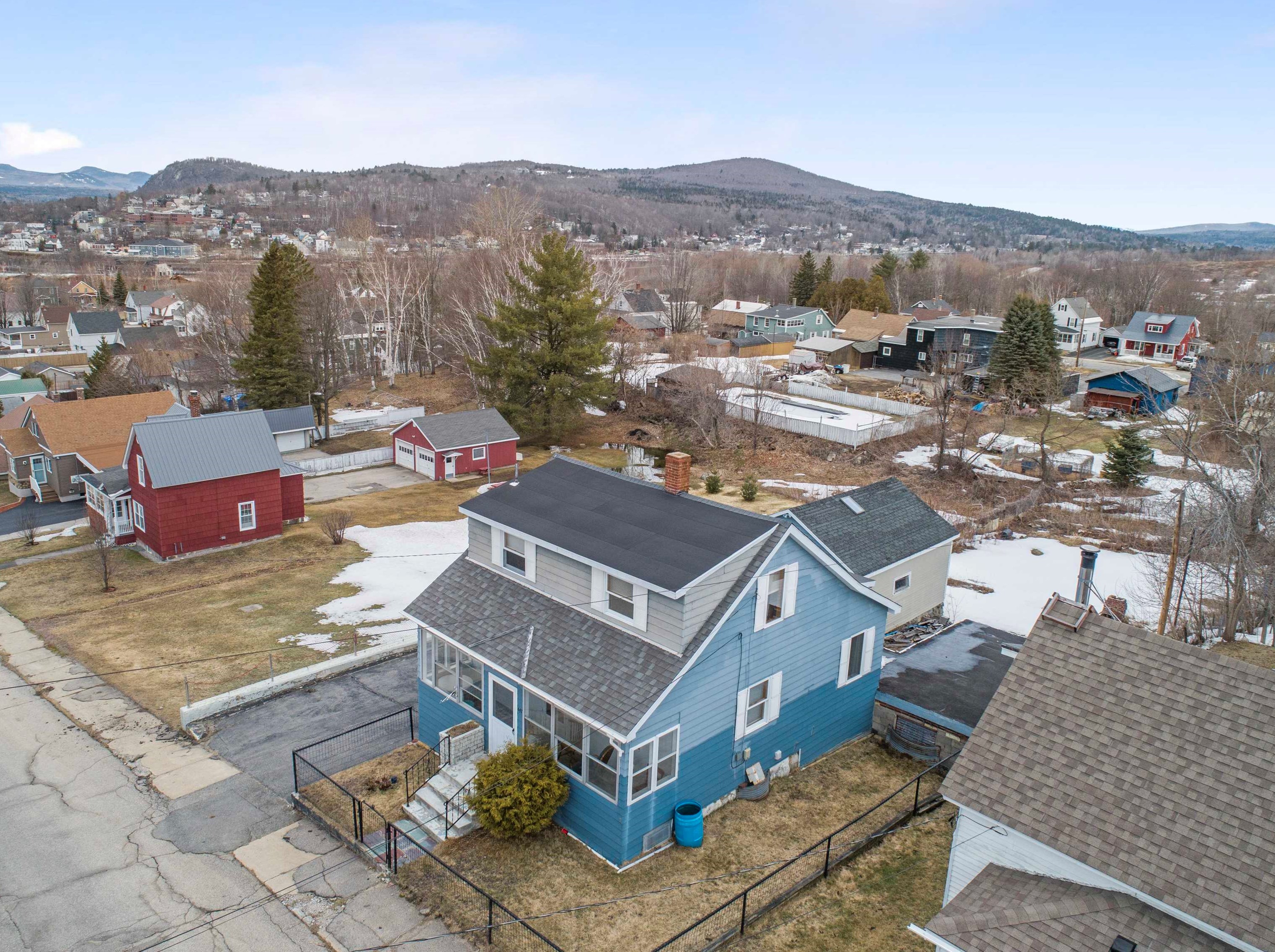 447 Forbush Ave, Berlin NH  03570-3609 exterior