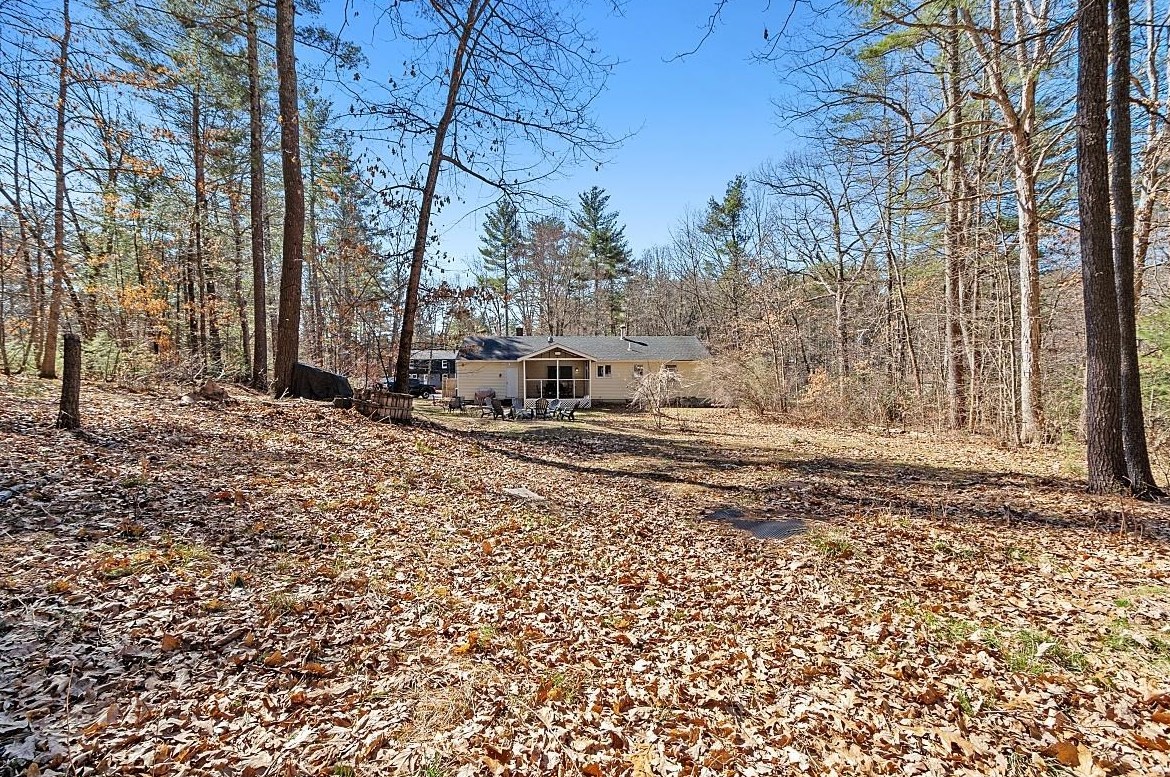 58 Bean Rd, Merrimack NH  03054-2418 exterior