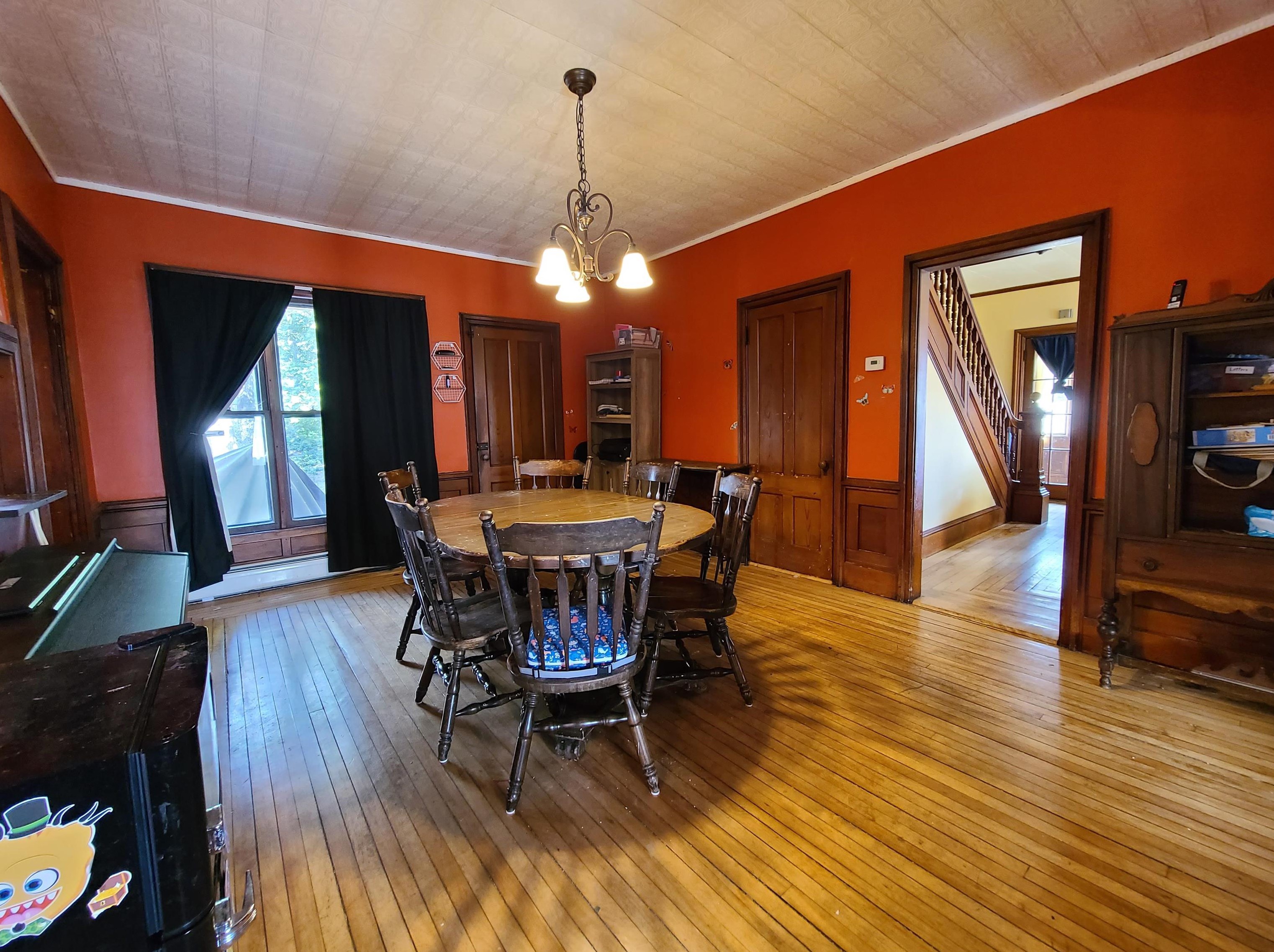 14 Pleasant St, Franklin NH  03235-1817 exterior