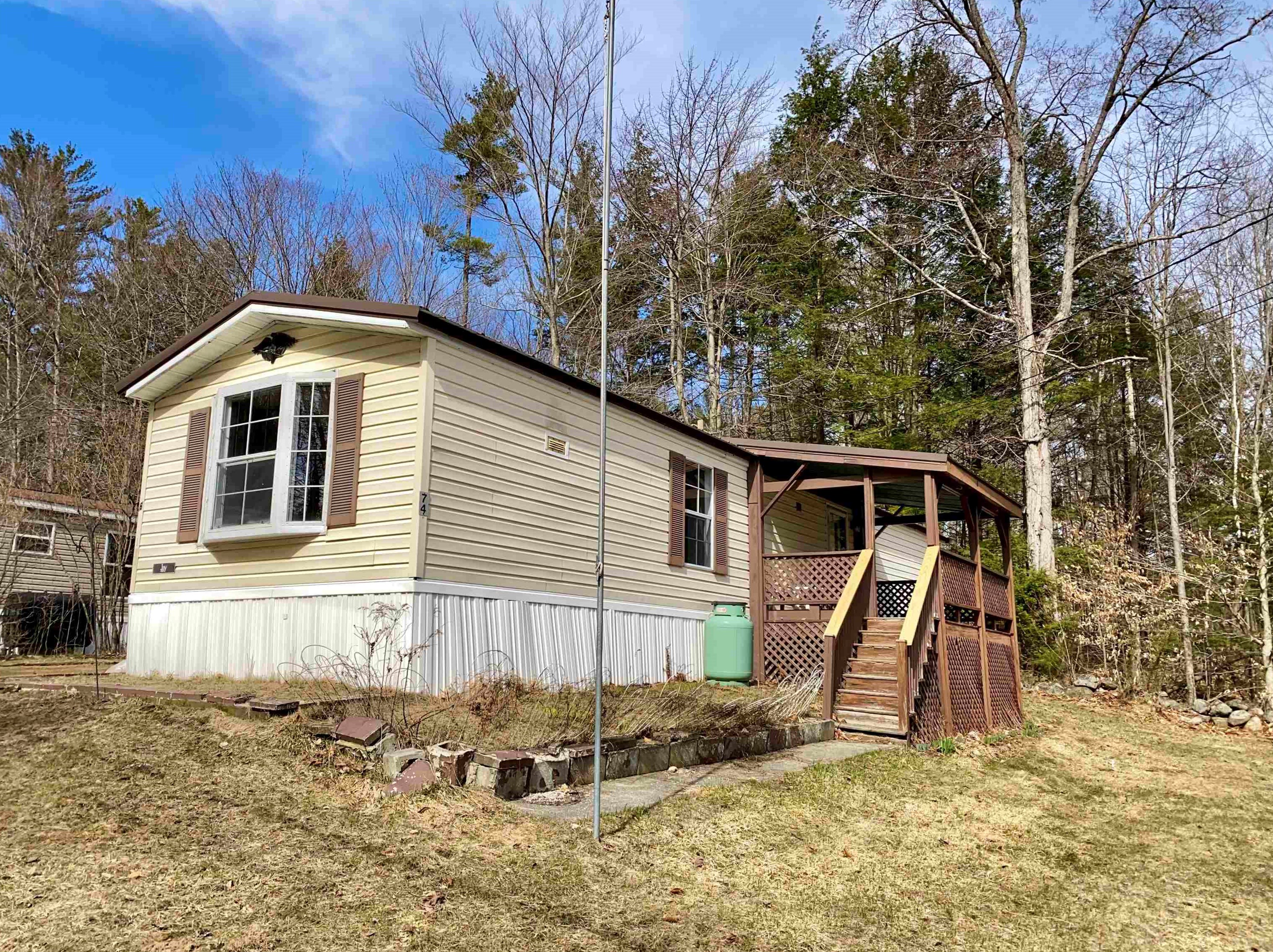 74 Sugar Hl Dr, Bridgewater NH 03222-3549 exterior