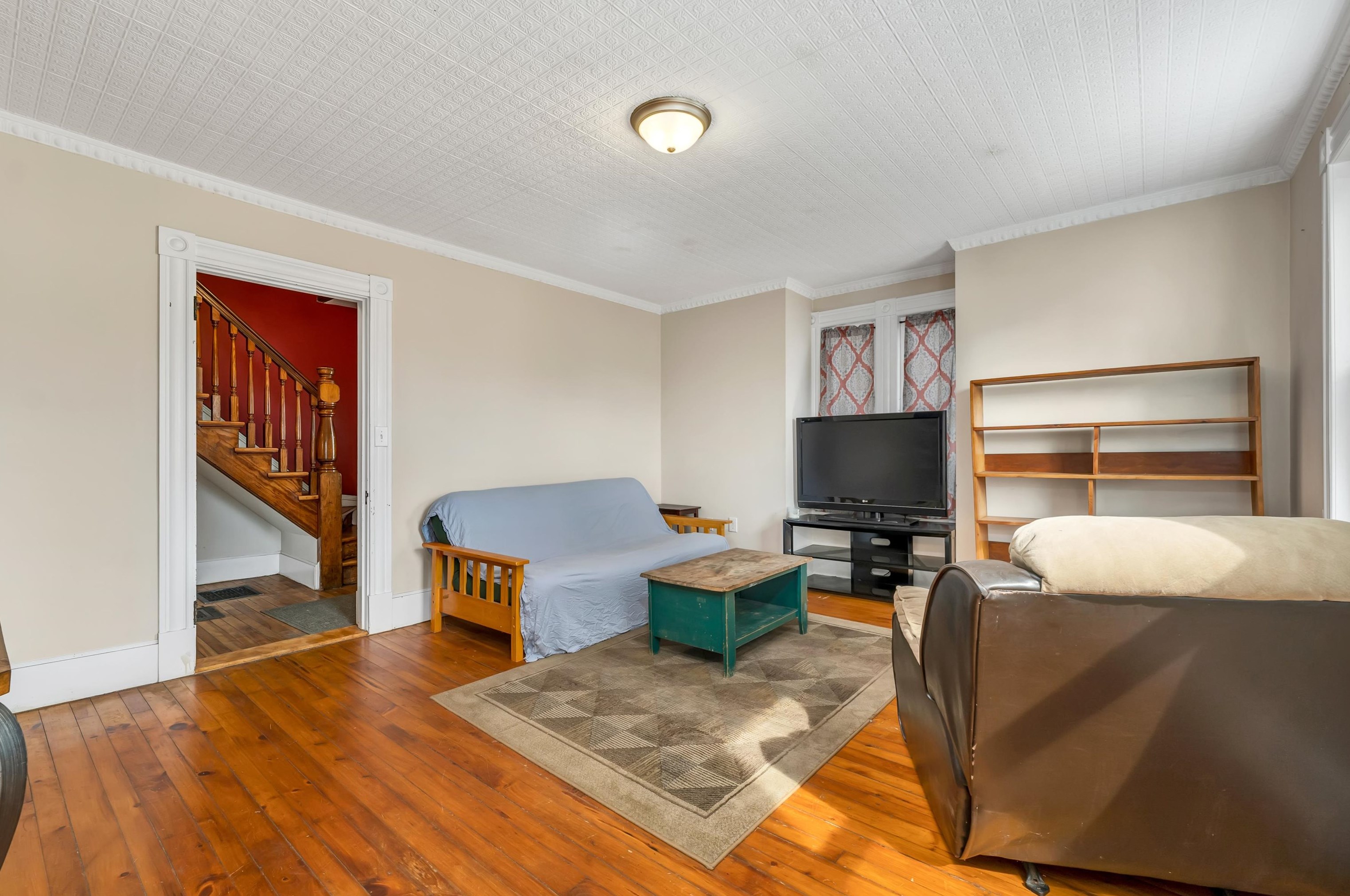 1 Crawford St, Bridgewater NH  03264-1401 exterior