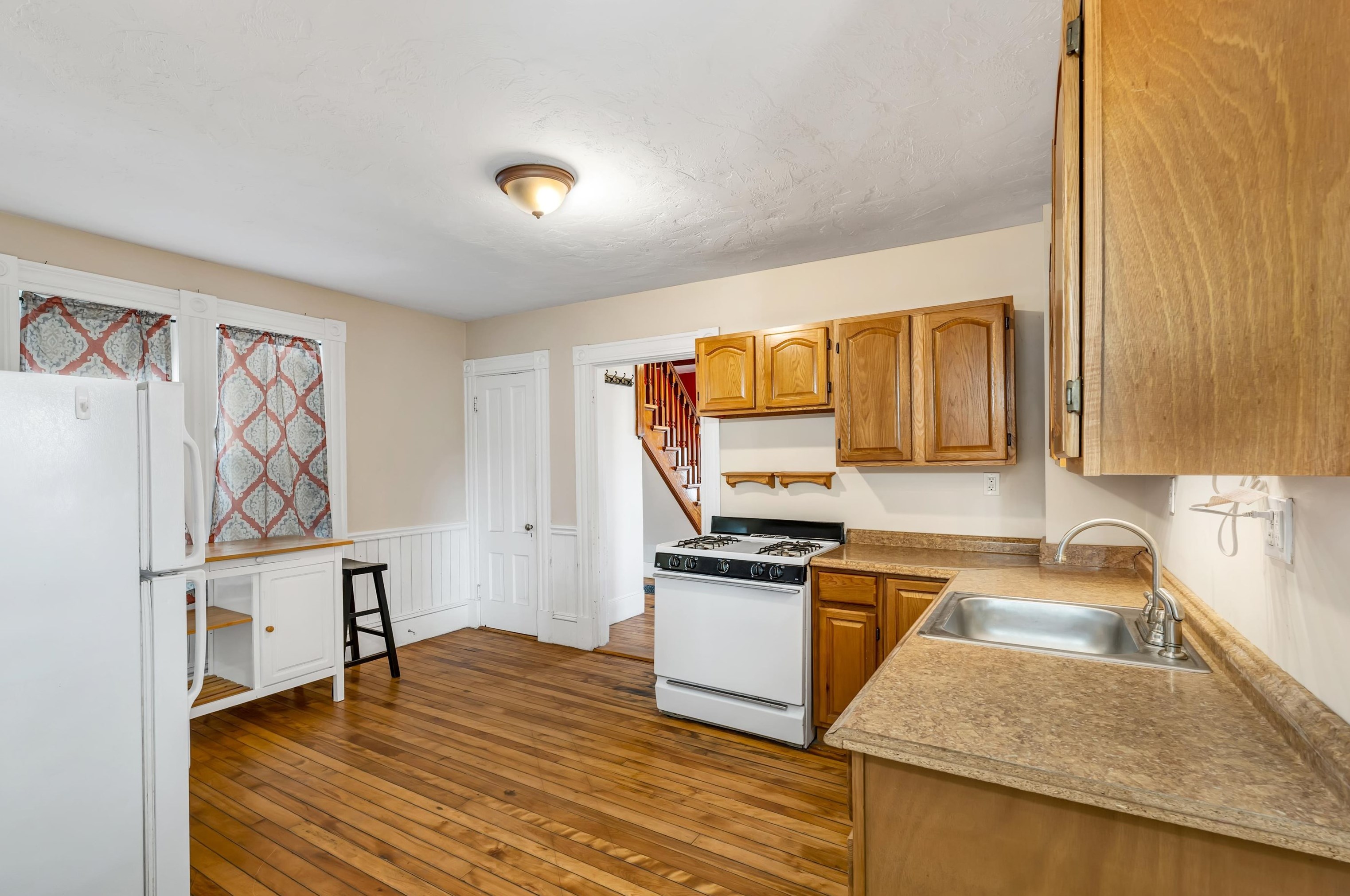 1 Crawford St, Bridgewater NH  03264-1401 exterior