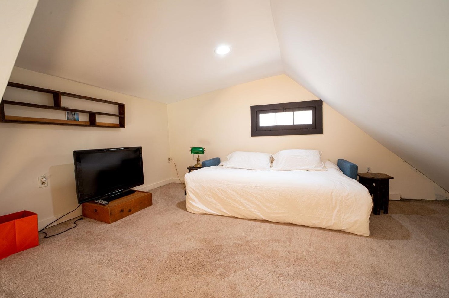 268 Washburn Rd, Bridgewater NH  03222-6617 exterior