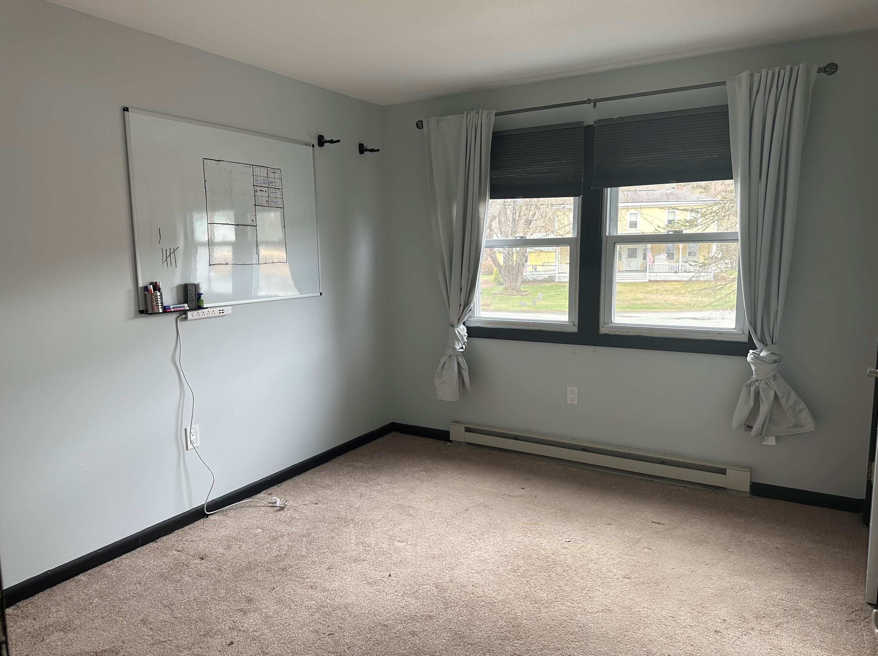 241 Meriden Rd, Lebanon NH  03766-2301 exterior