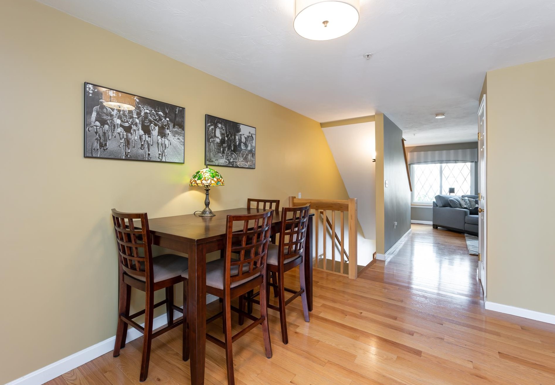 8 Burberry Ct, Merrimack NH exterior