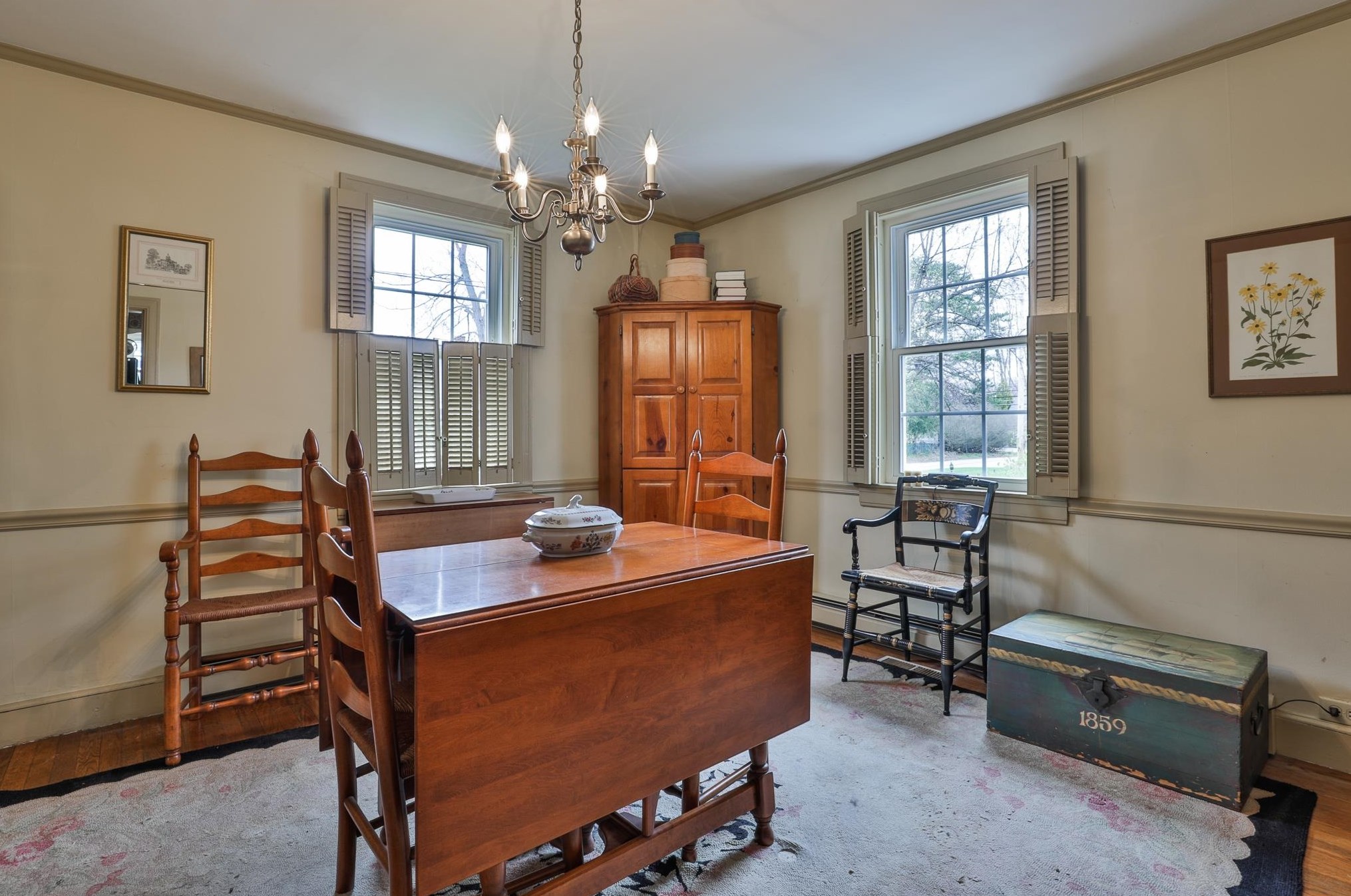 40 Newgate Cir, Manchester NH  03102-5147 exterior