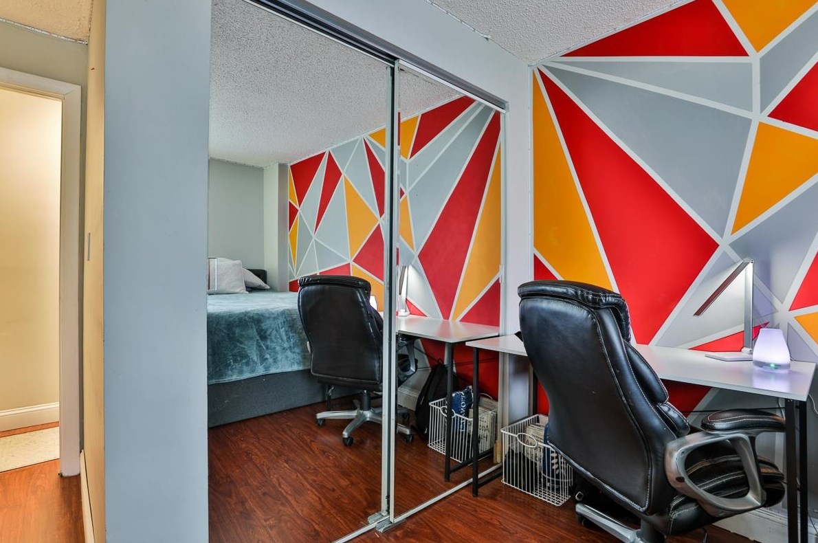 525 Abbott Farm Ln, Hudson NH  03051-3686 exterior