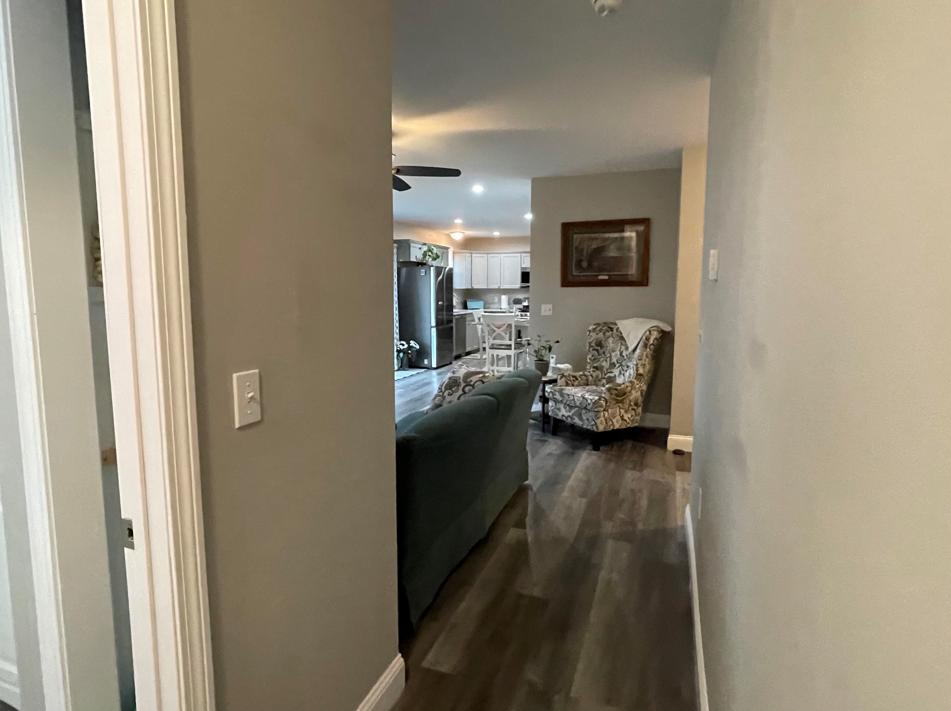32 Barrington Cir, Ctr Ossipee NH  03814-7103 exterior