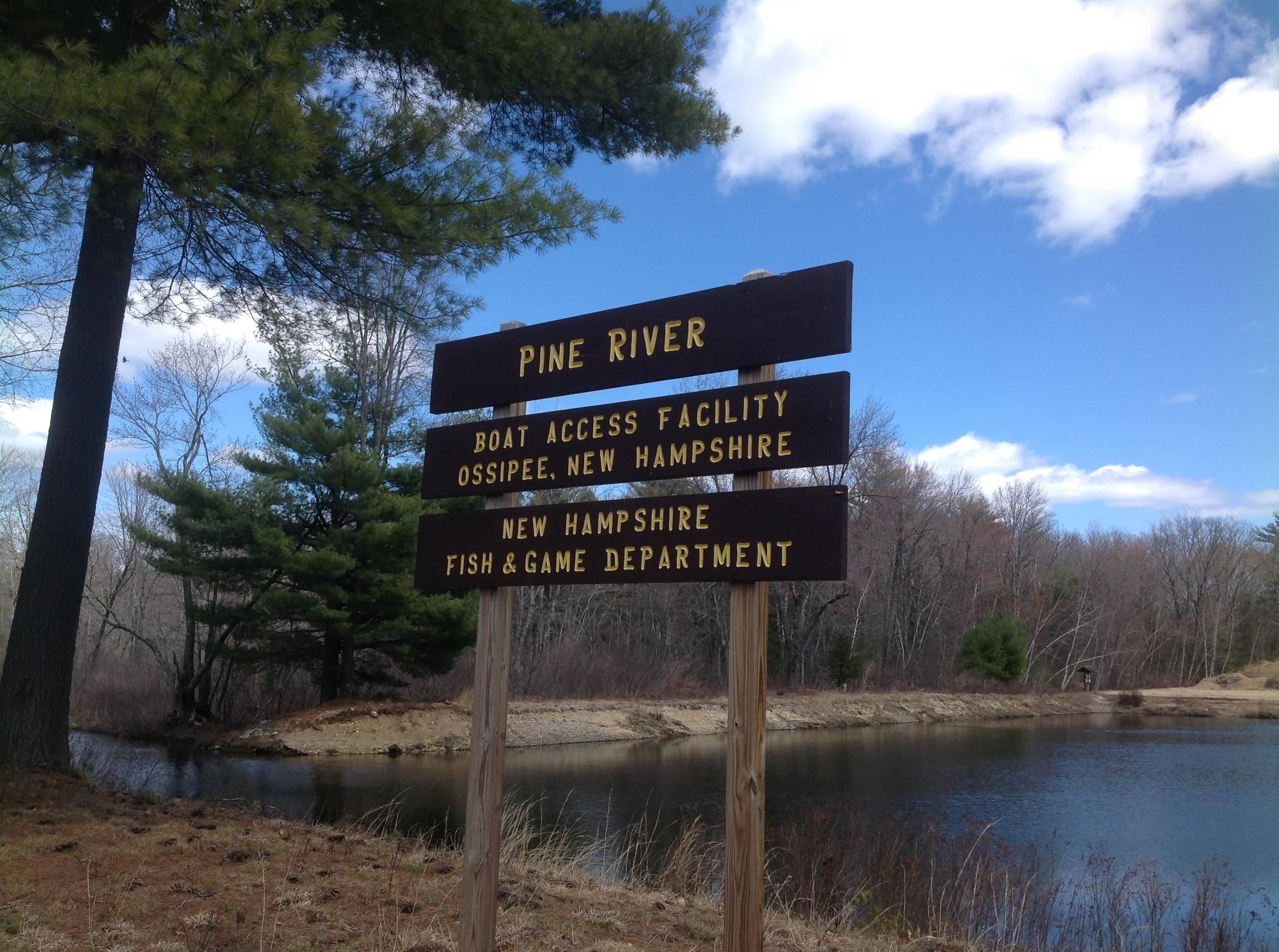 32 Barrington Cir, Ctr Ossipee NH  03814-7103 exterior