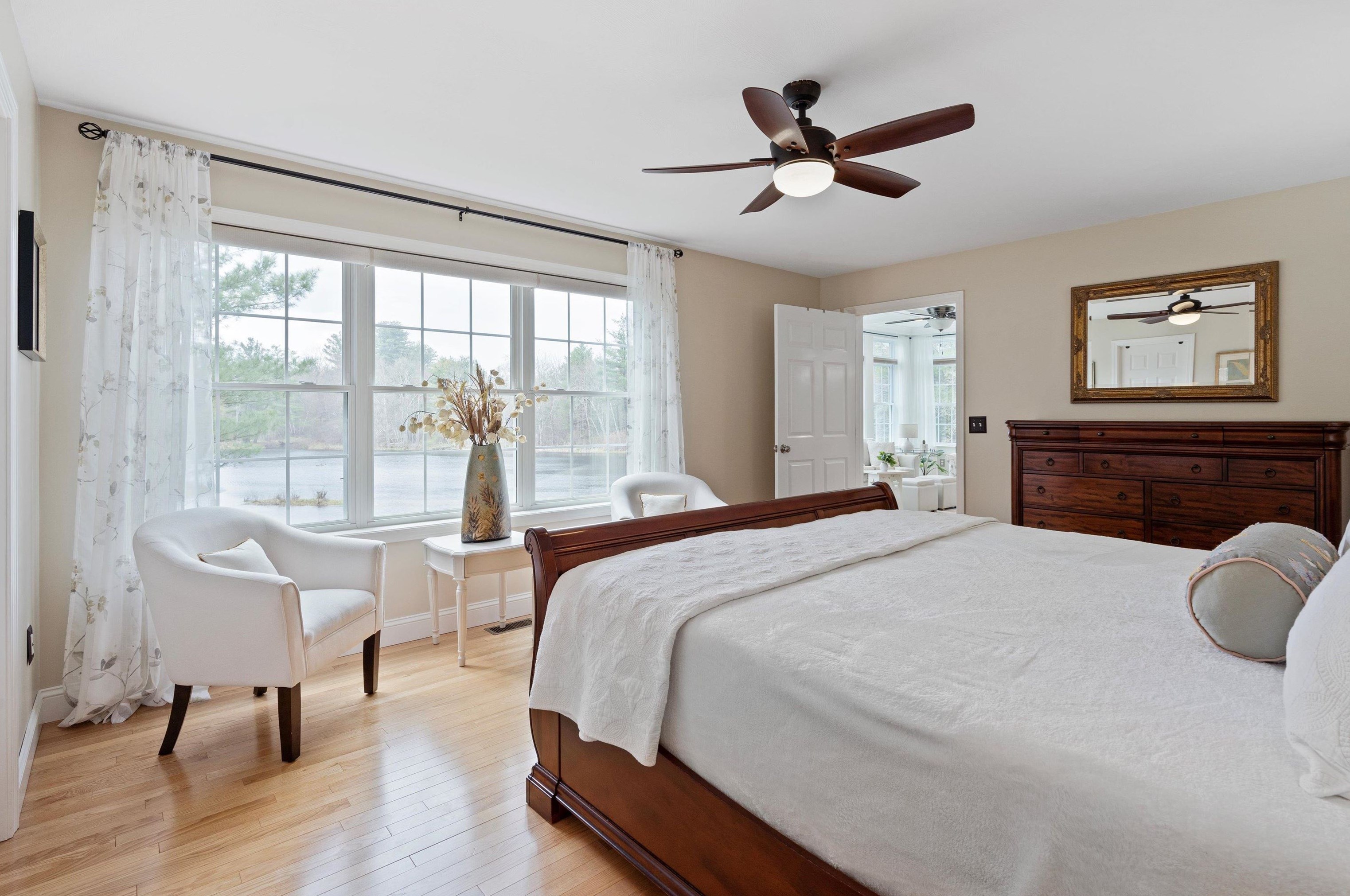 311 Brent St, Manchester NH  03103-7705 exterior