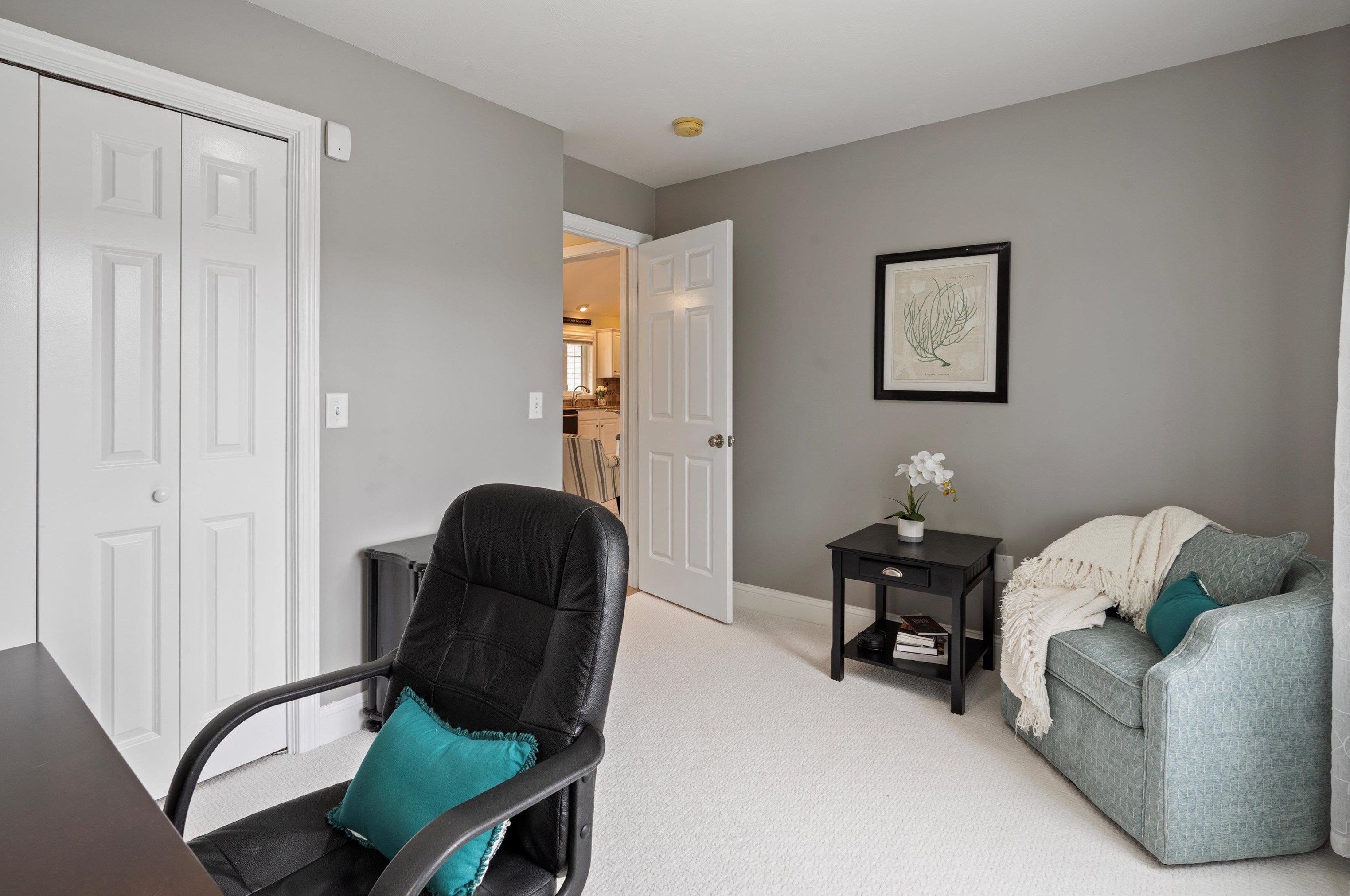 311 Brent St, Manchester NH  03103-7705 exterior