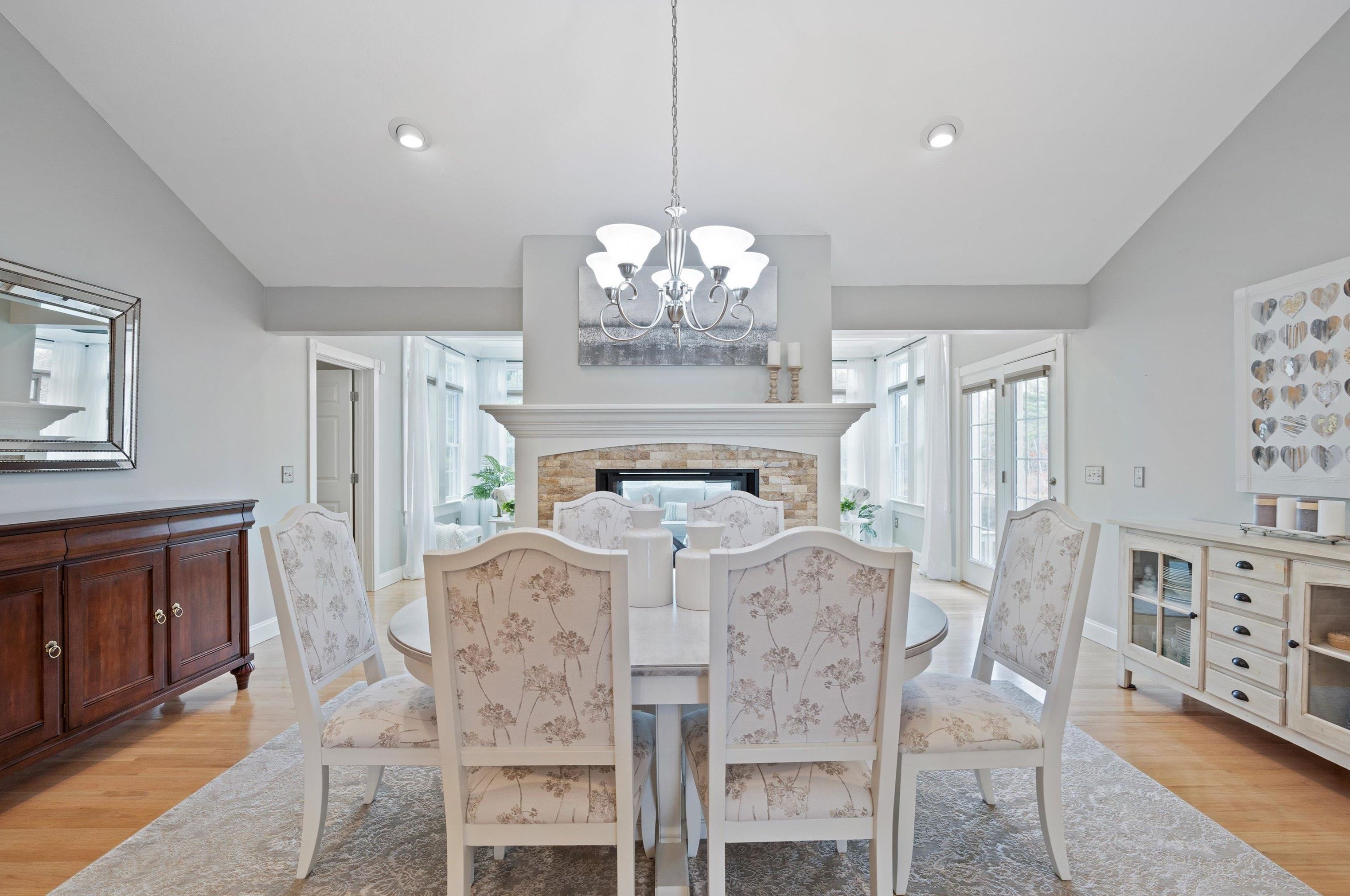 311 Brent St, Manchester NH  03103-7705 exterior