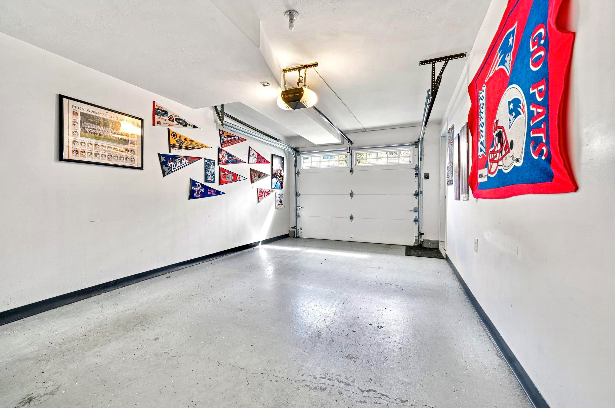 27 Hartshorn Way, Manchester NH 03109-5241 exterior