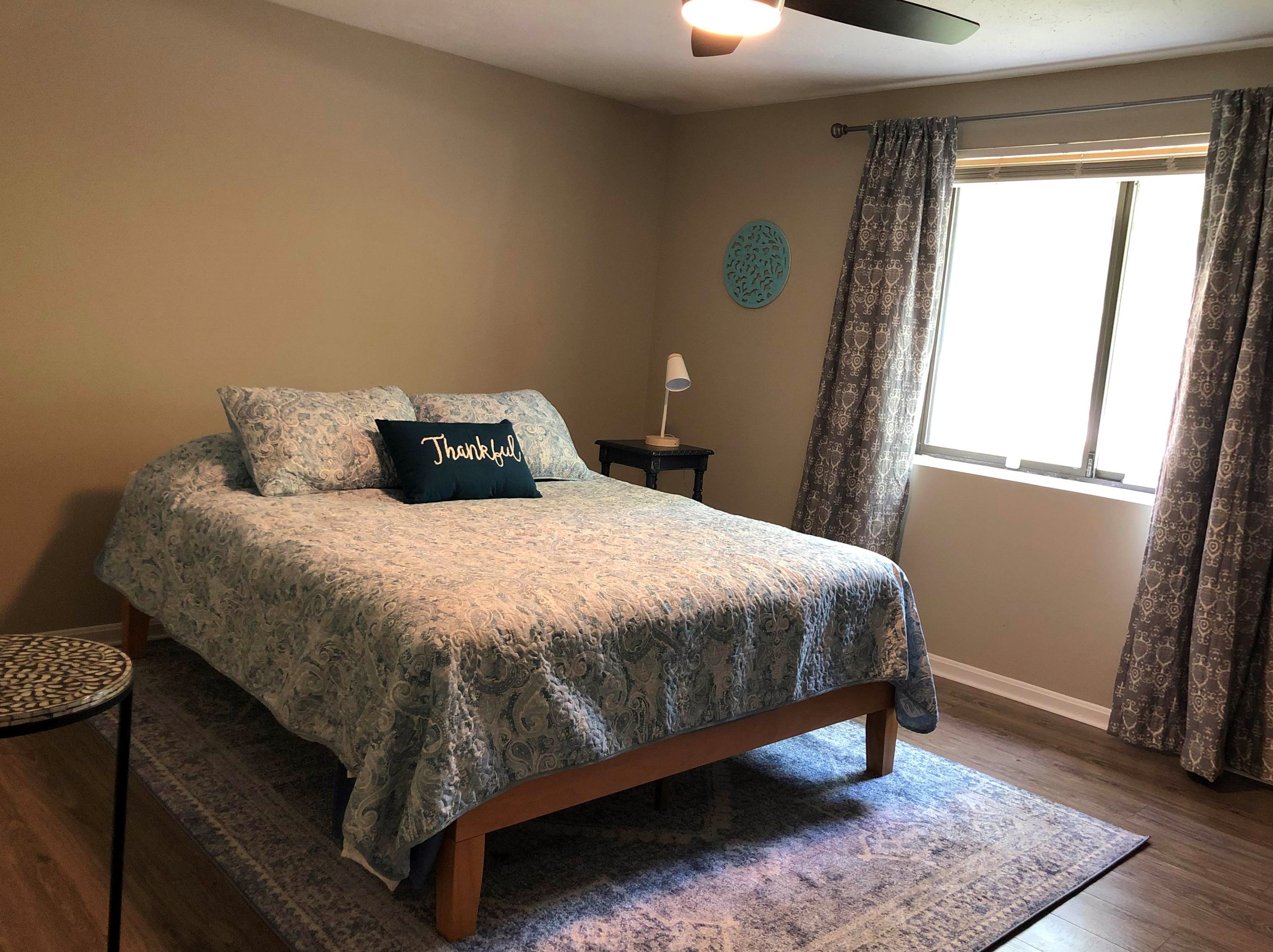 10 Essex Green Ct, Merrimack NH  03054-3450 exterior